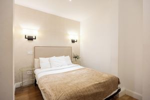 Alquiler Vacacional - Stylish Apartment next to Royal Palace & La Latina