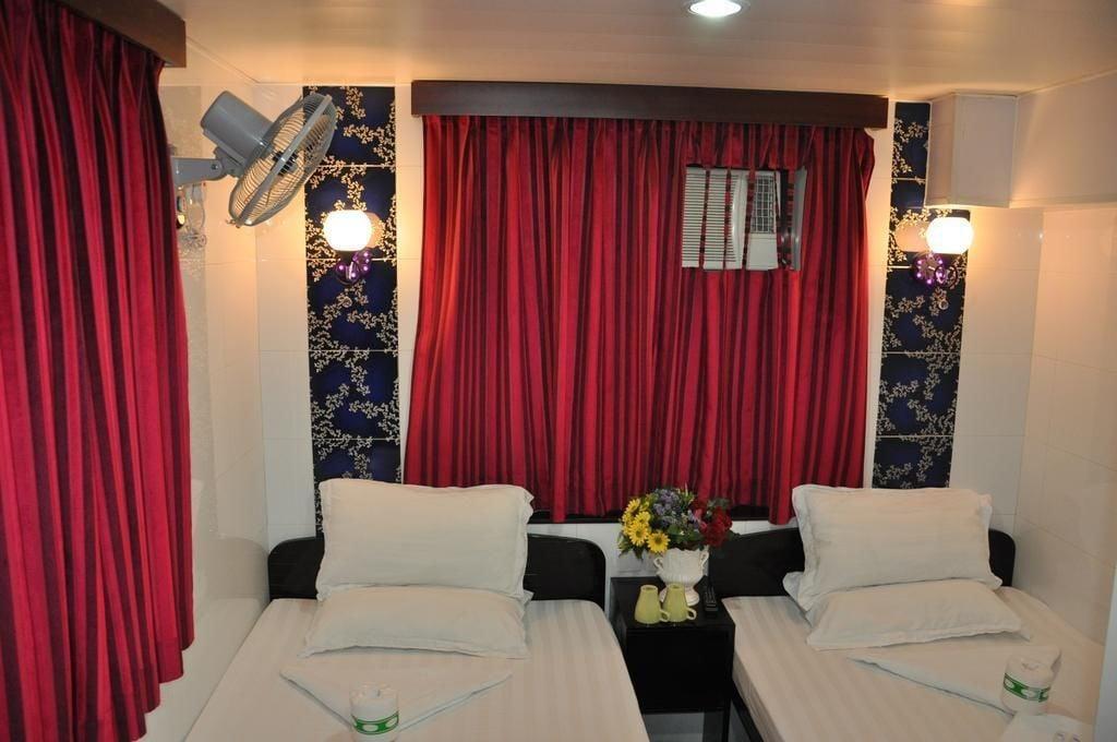 Varios Premium Lounge