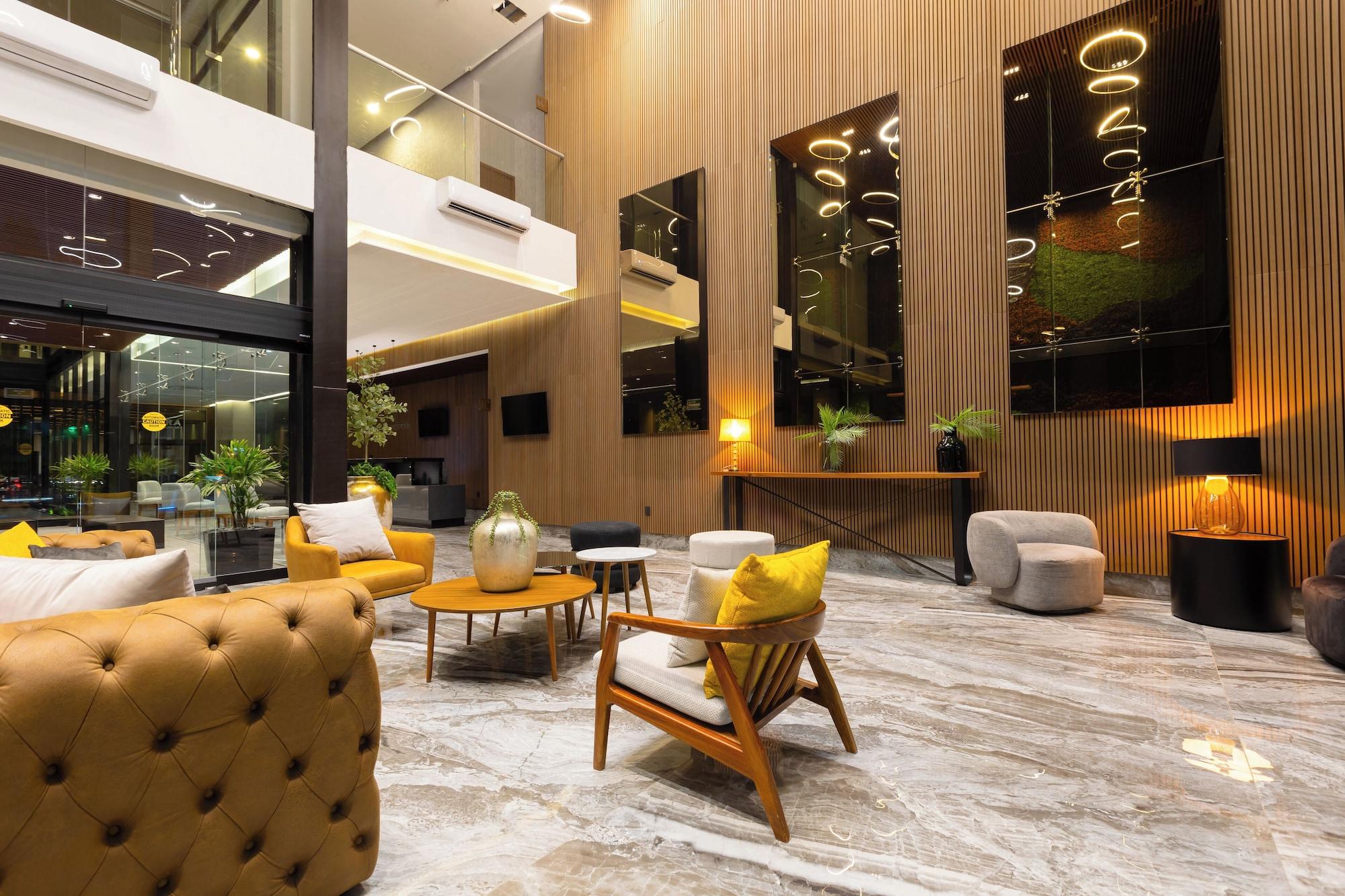Vista Lobby Hotel Noite Business Class