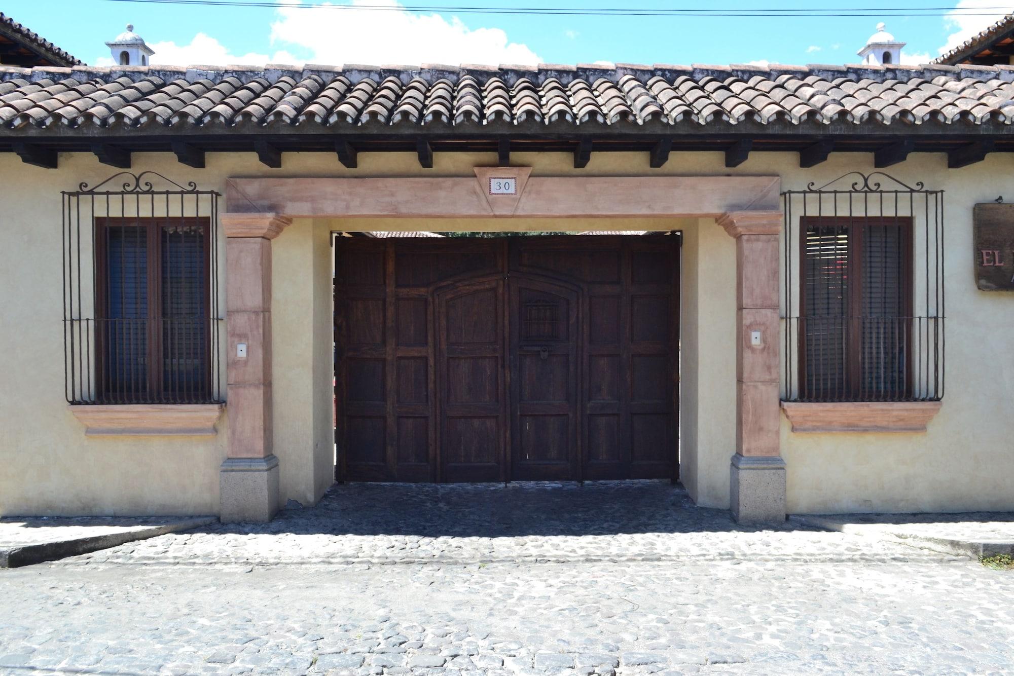 Vista Exterior All Suite El Marques de Antigua