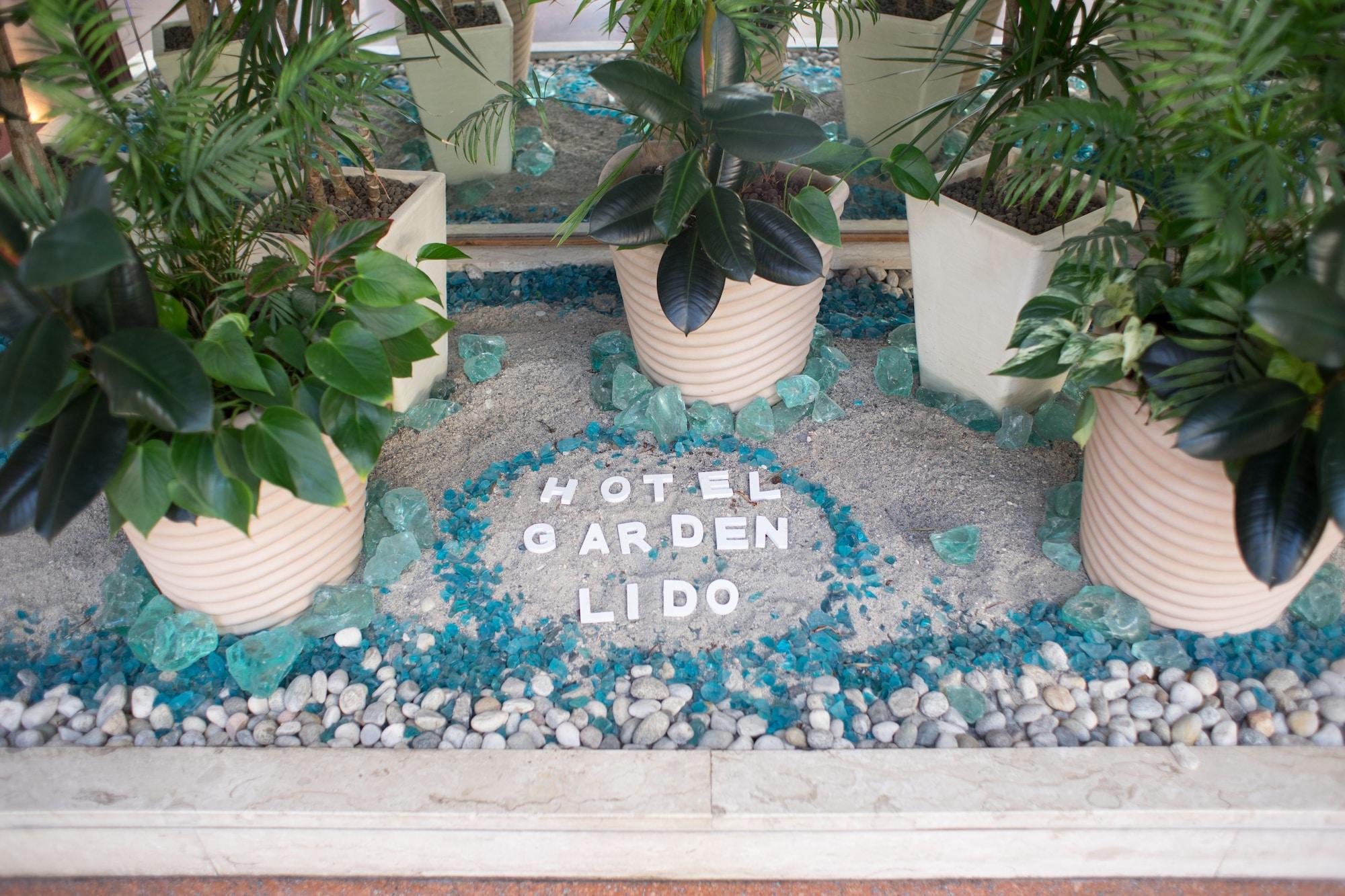 Vista Lobby Hotel Garden Lido