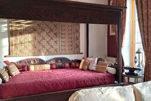 Alquiler Vacacional - Stylish french country living with pool and outdoor space