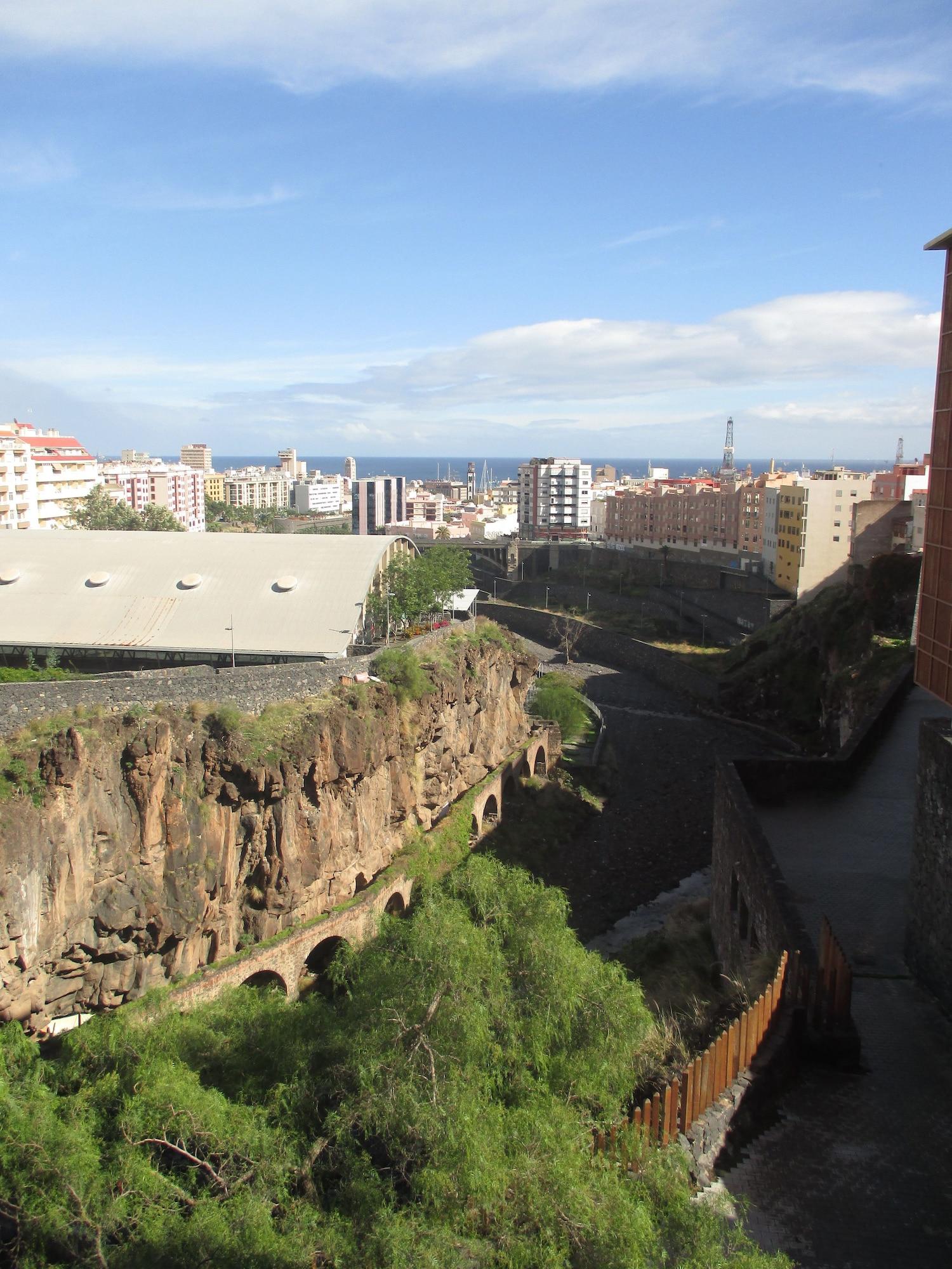 Vista Exterior Hotel Escuela Santa Cruz