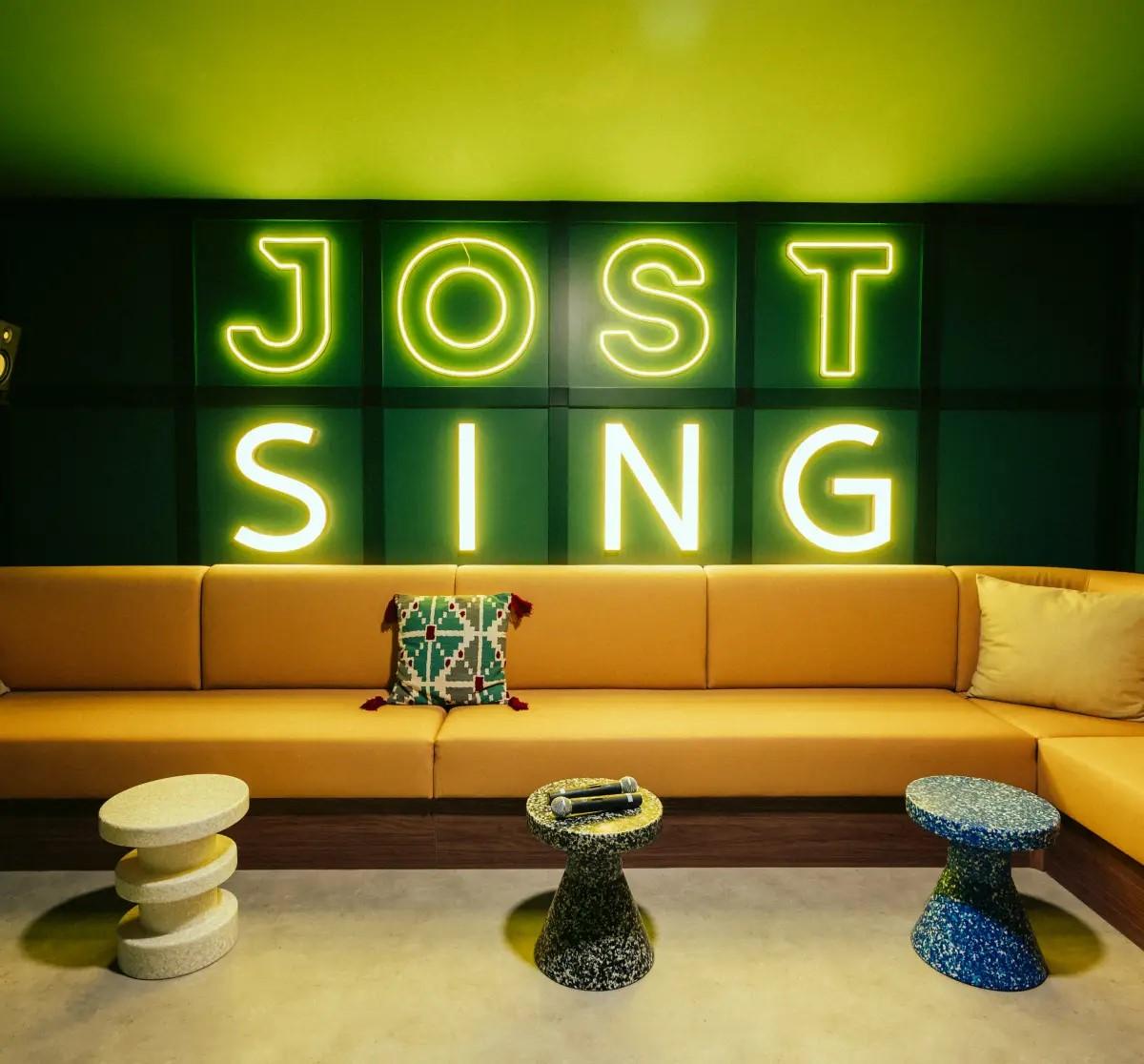 Bar/Salón Jost Montpellier