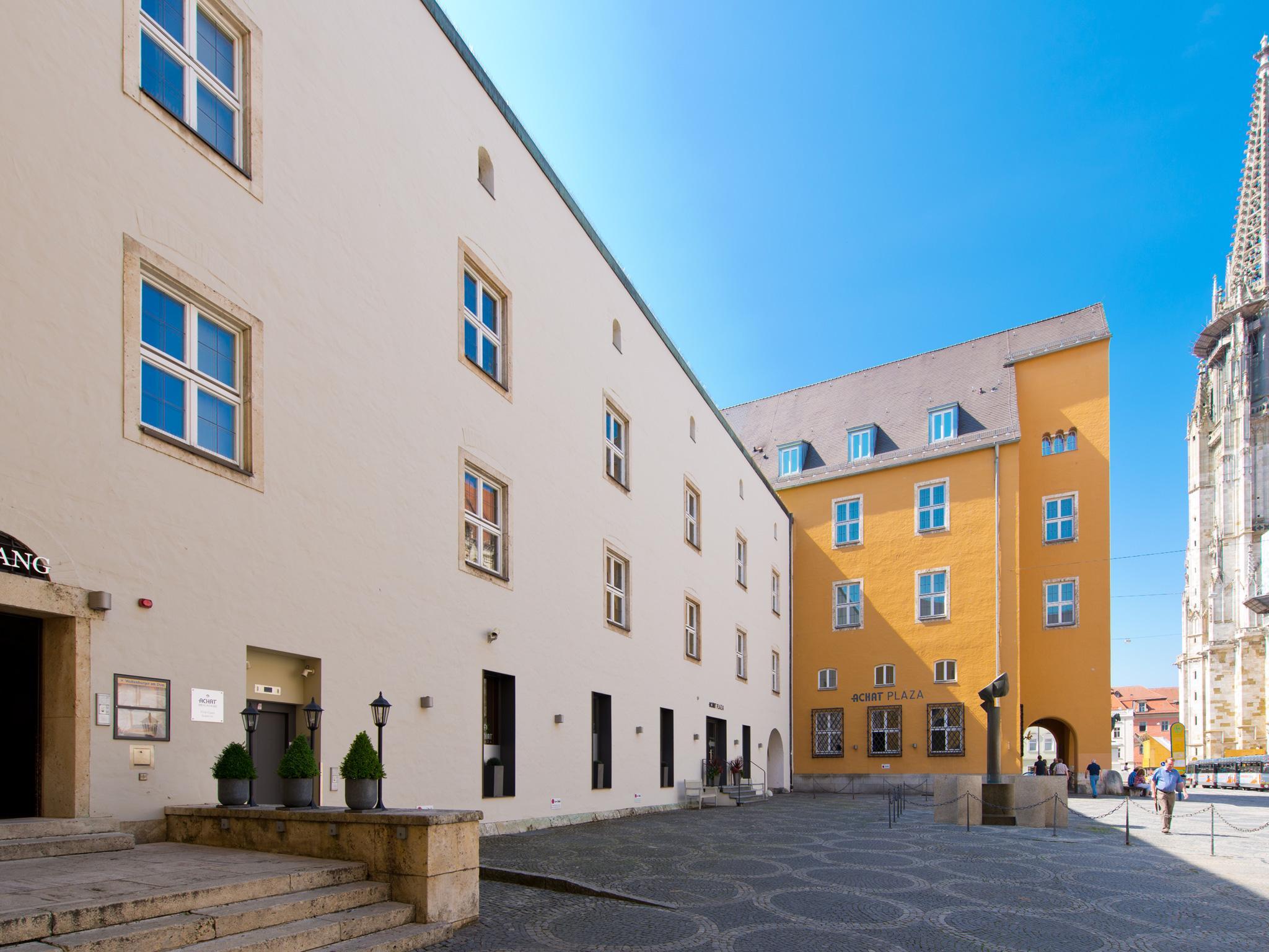 Vista Exterior Hotel Regensburg Herzogshof am Dom