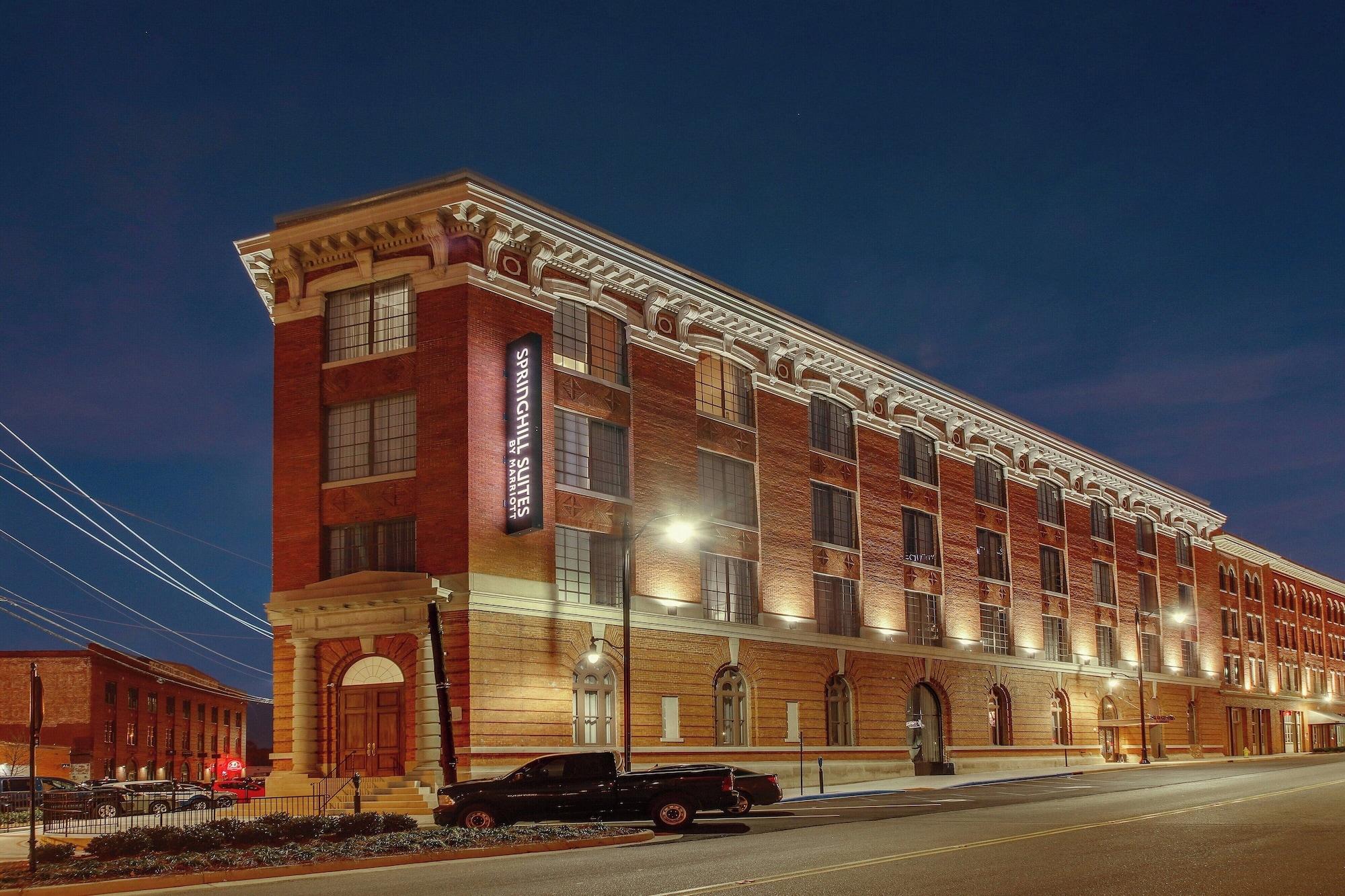 Vista Exterior SpringHill Suites by Marriott Montgomery Downtown
