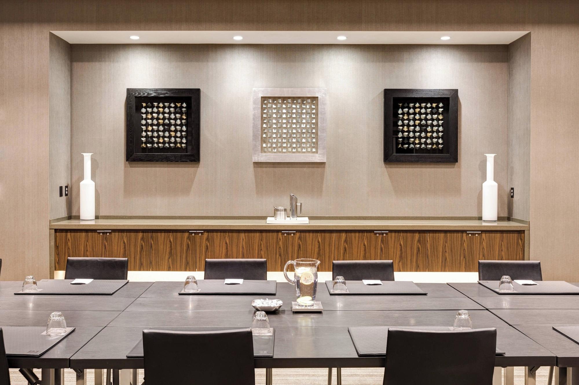 Sala de Reuniones AC Hotel by Marriott National Harbor Washington, D.C. Area