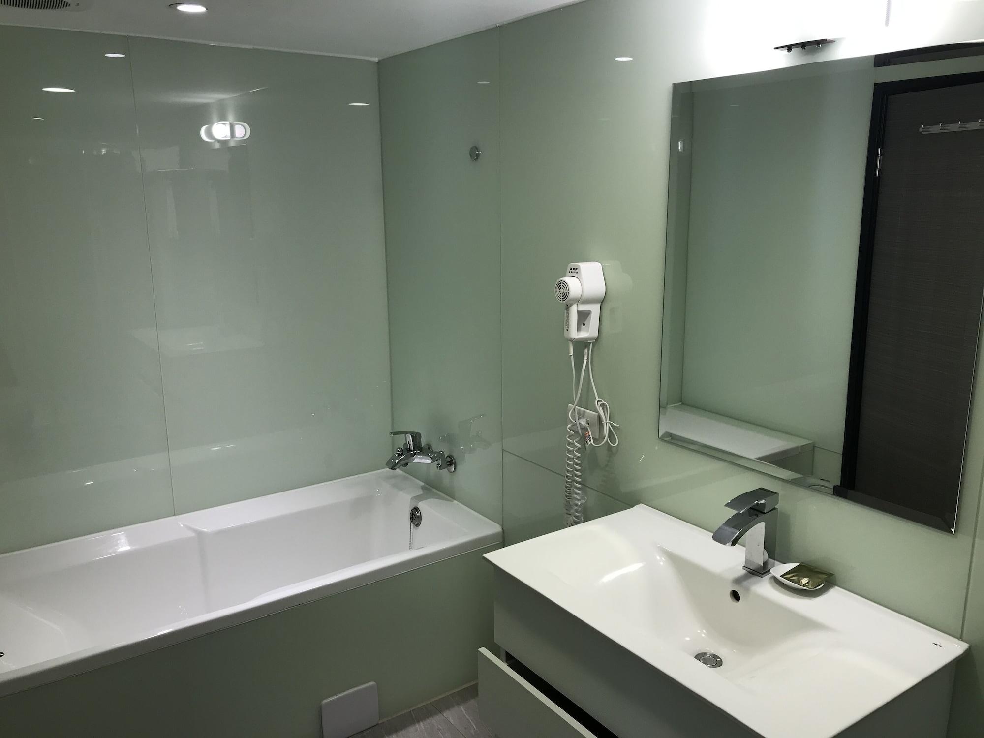 Equipamiento de Habitación Golden Garden Hotel