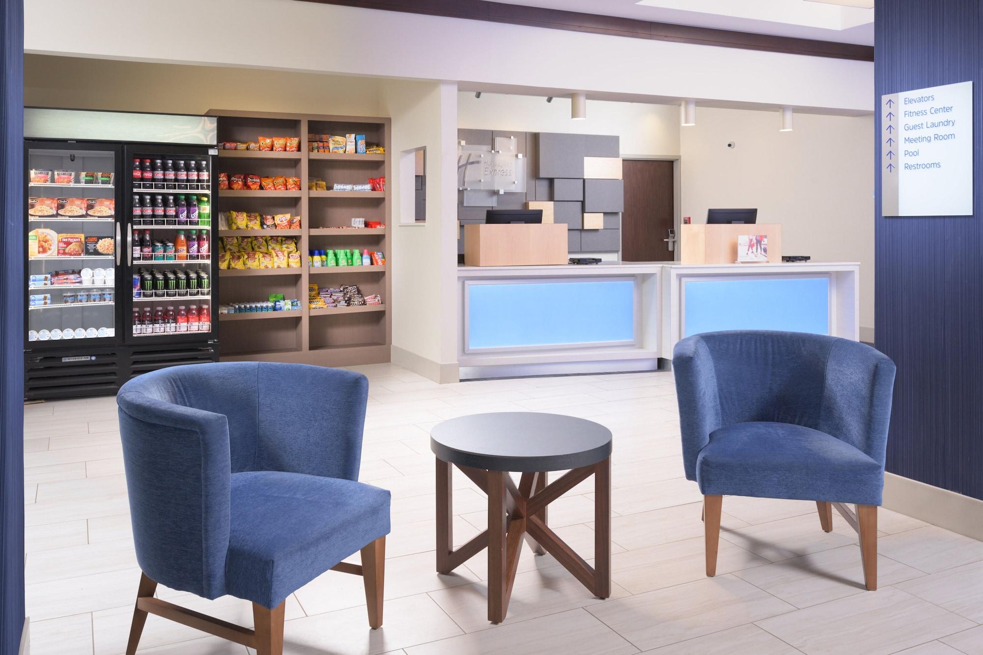 Vista Lobby Holiday Inn Express Hotel & Suites Chattanooga Downtown by IHG