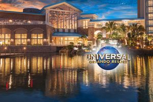 Hoteles Cerca de Universal Studios con Estacionamiento Gratis