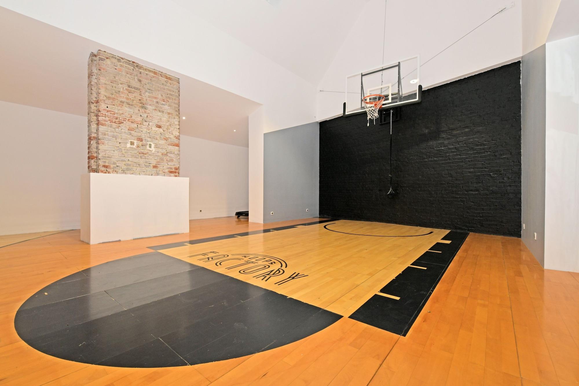 Gimnasio Les Nuits Pastel
