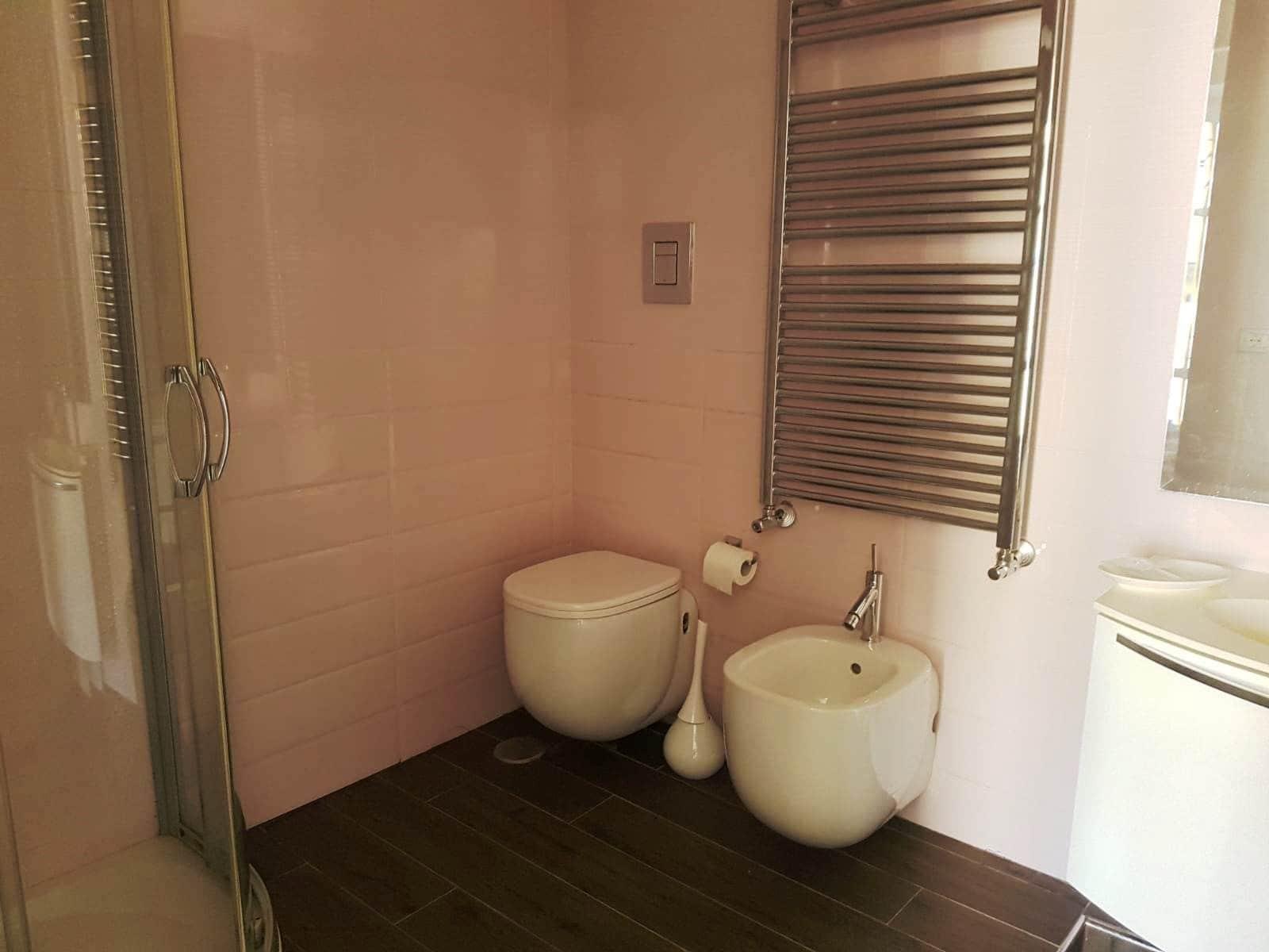 Equipamiento de Habitación Zelzar Salerno Centro