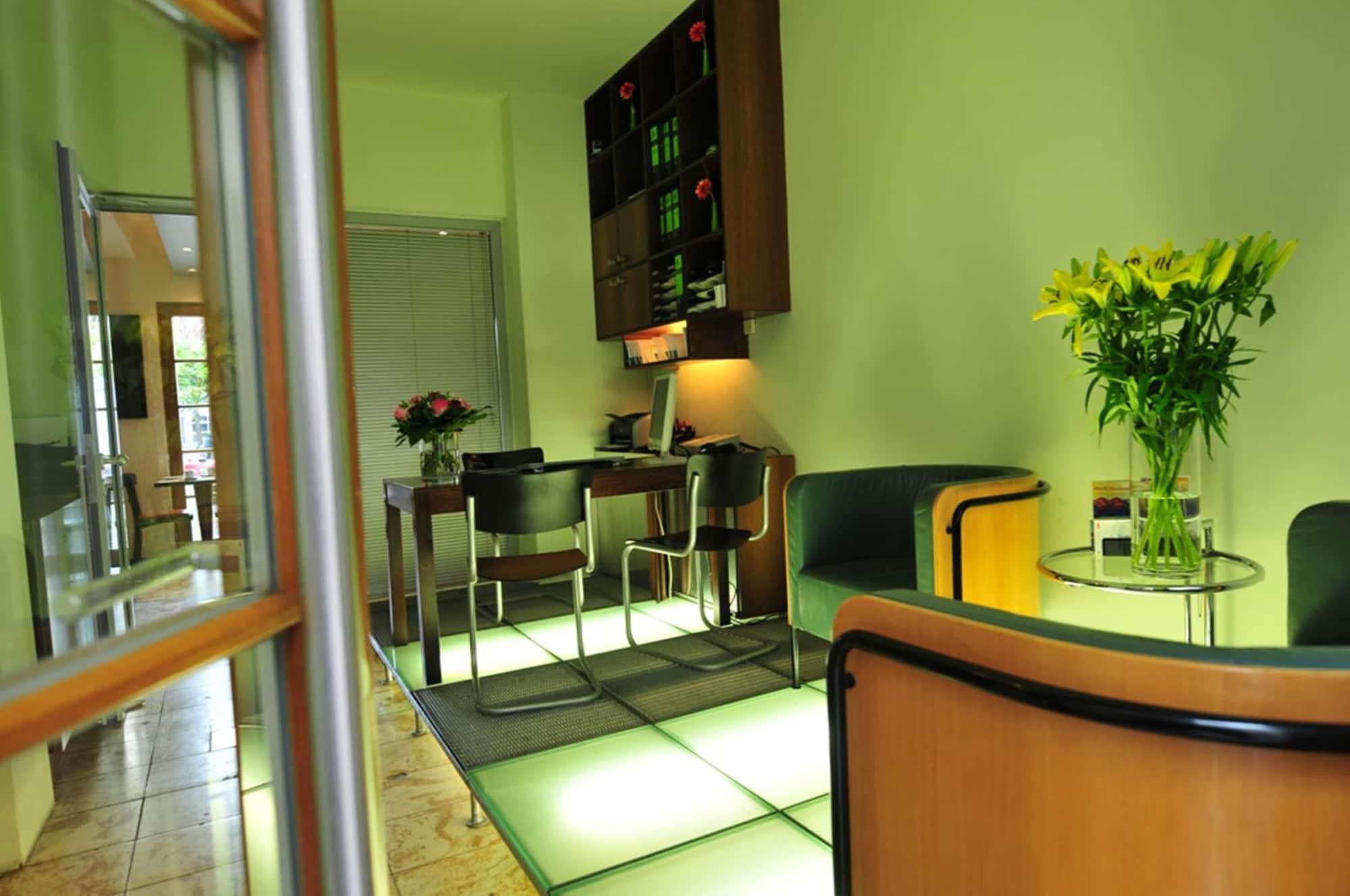 Vista Lobby Lint Hotel