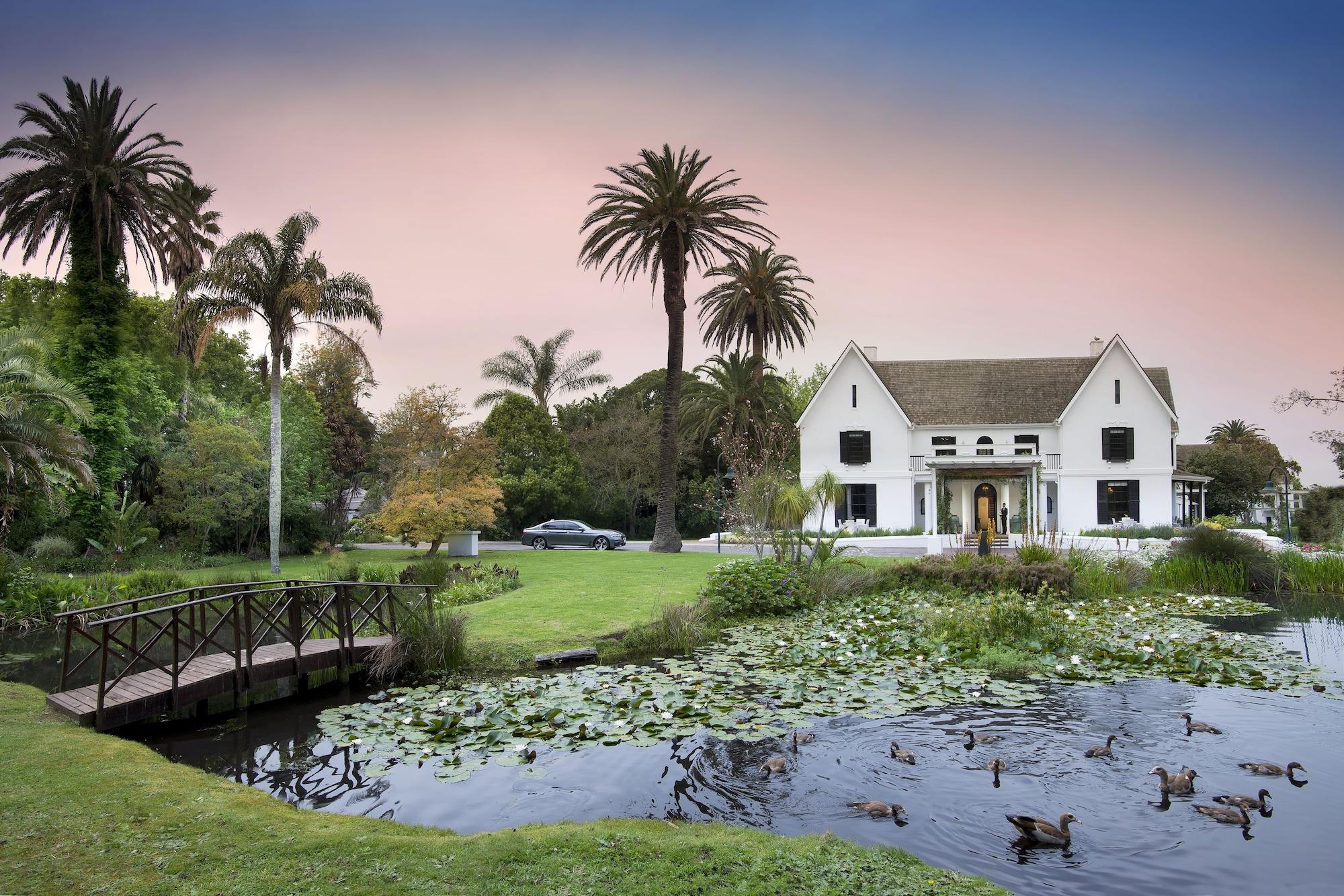 Vista Exterior The Manor House at Fancourt