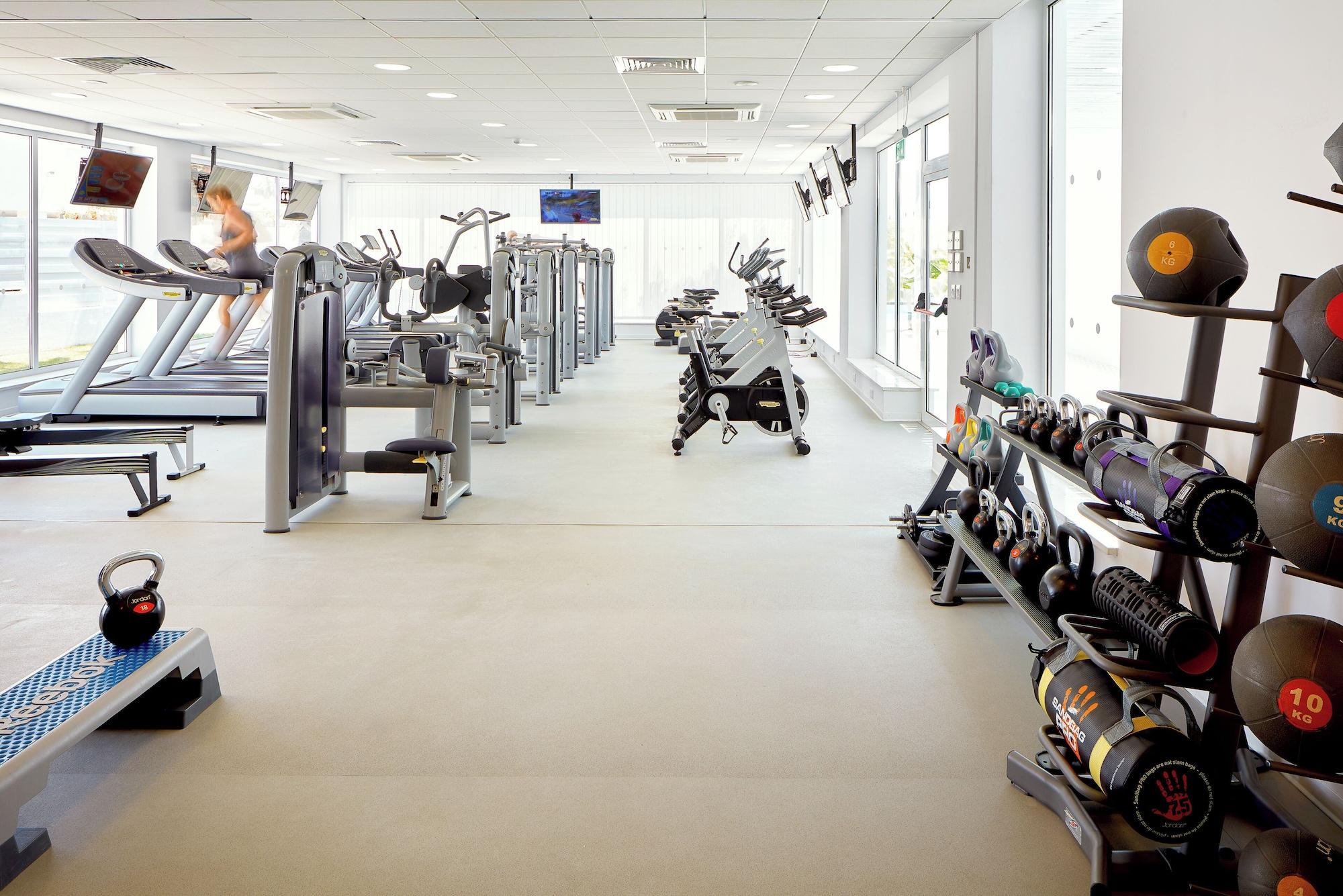 Gimnasio SUNWING SANDY BAY RESORT