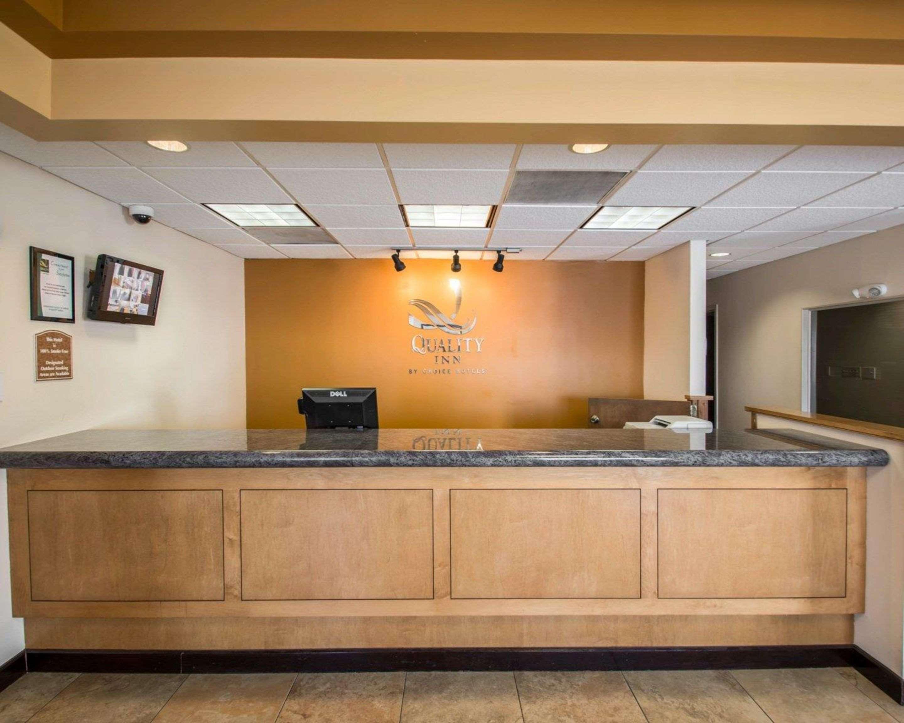 Vista Lobby Quality Inn Downtown Stuart