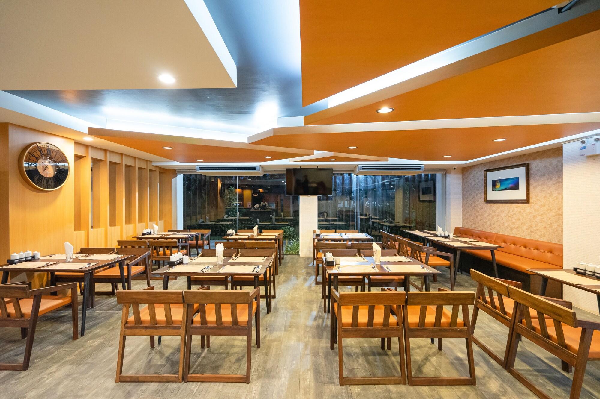 Restaurant U Home Hotel
