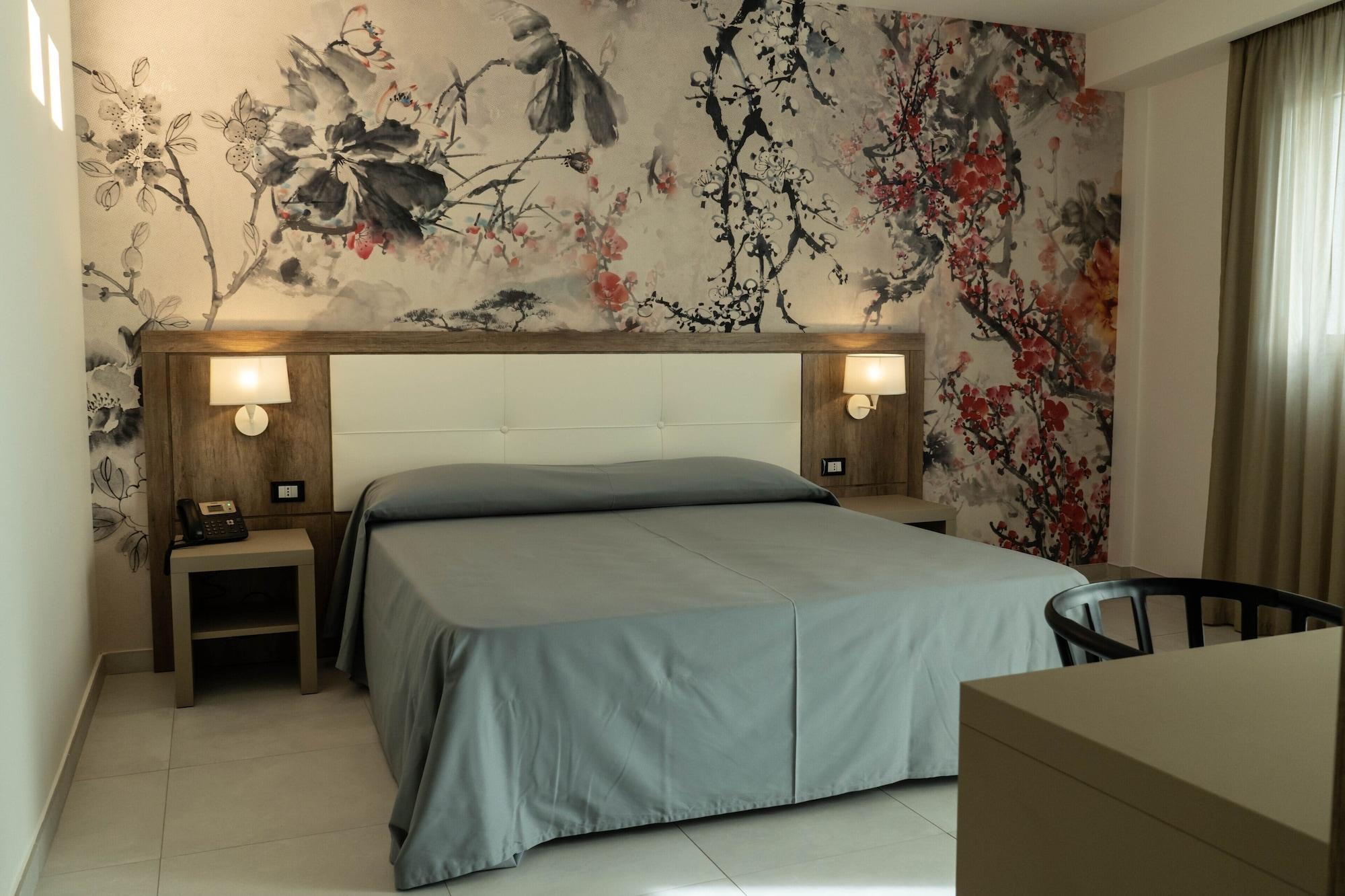 Varios Hotel Pontemare