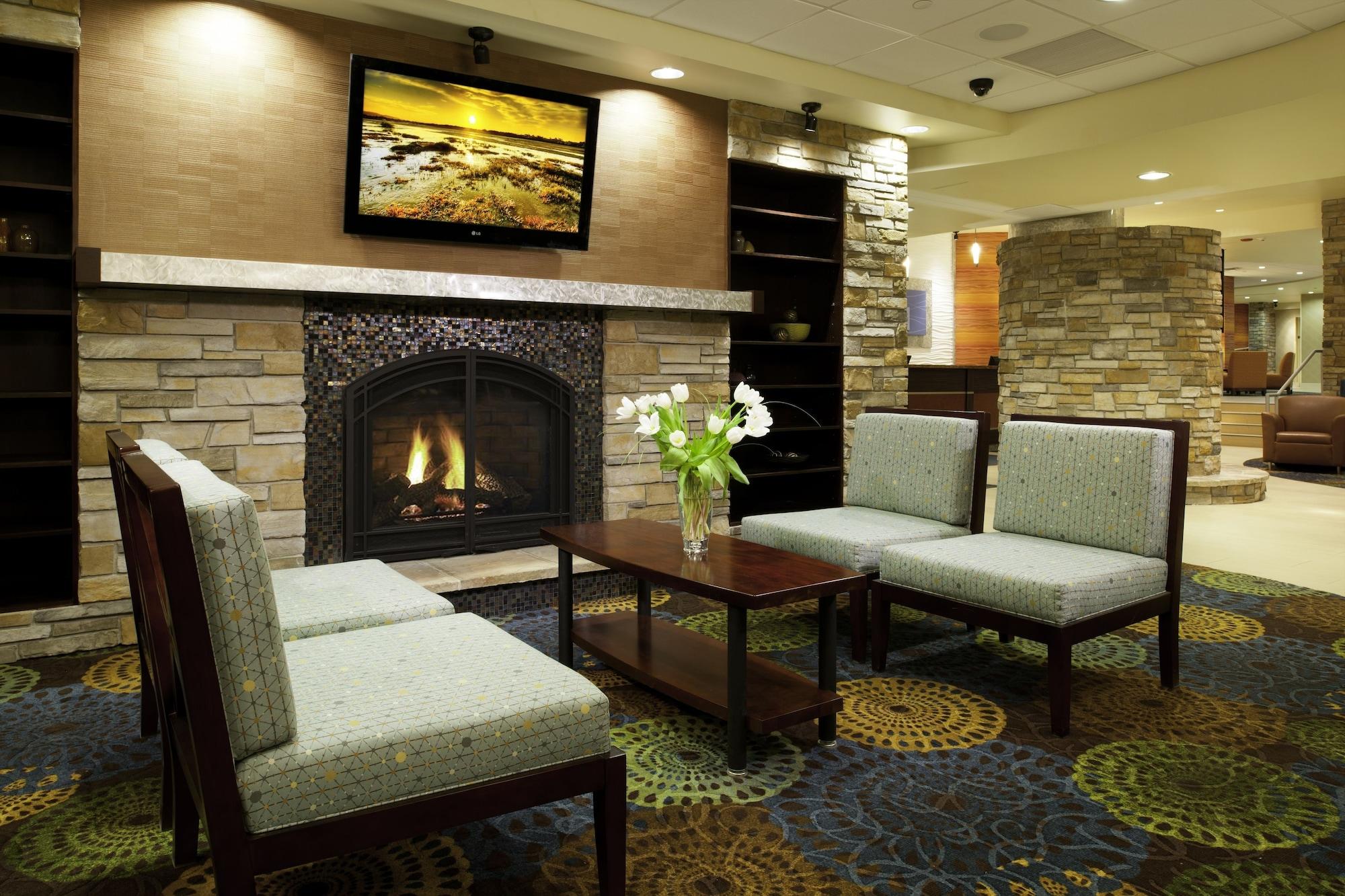 Vista Exterior Holiday Inn Express & Suites Pittsburgh West - Greentree by IHG