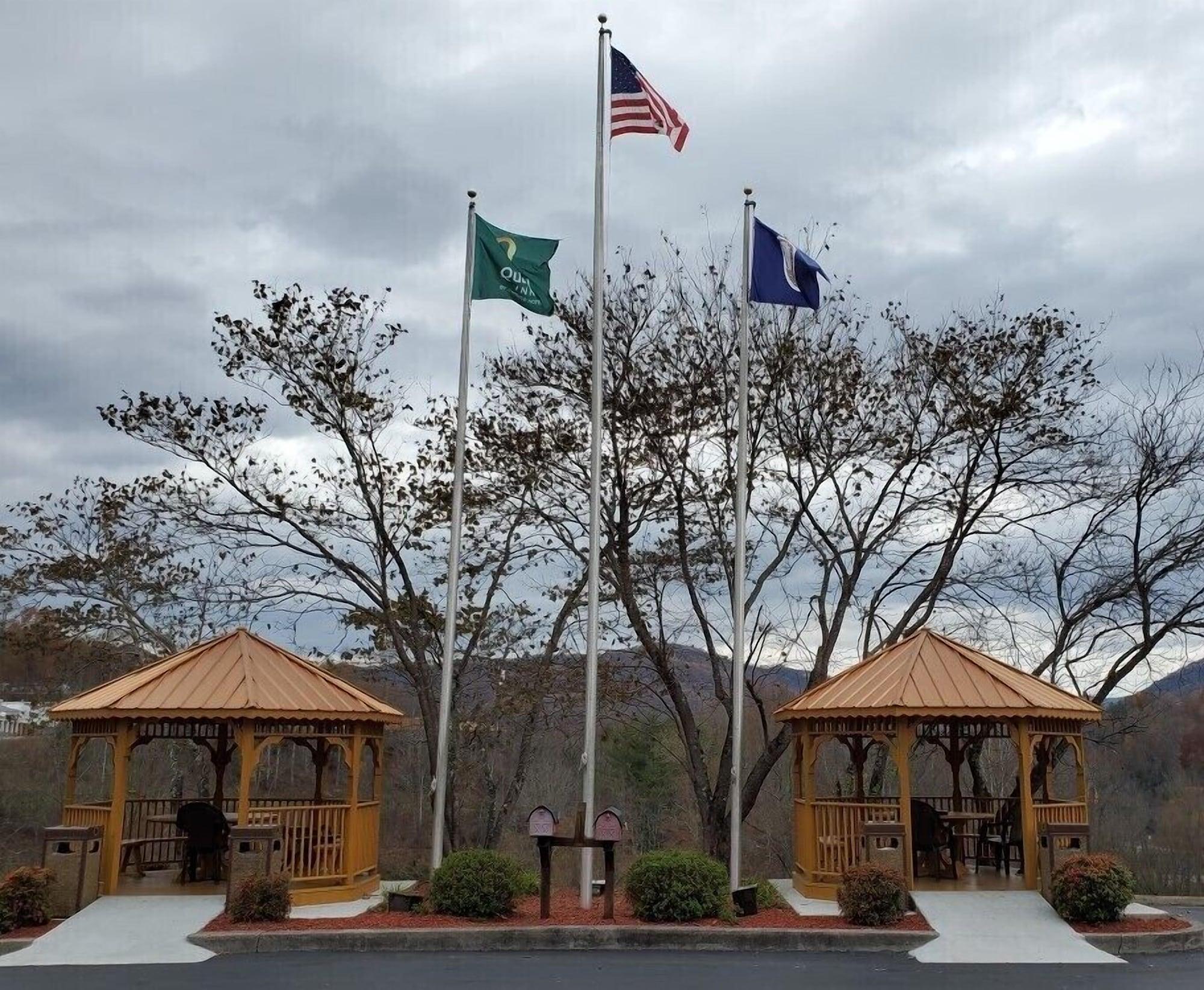 Vista Exterior Quality Inn & Suites Big Stone Gap