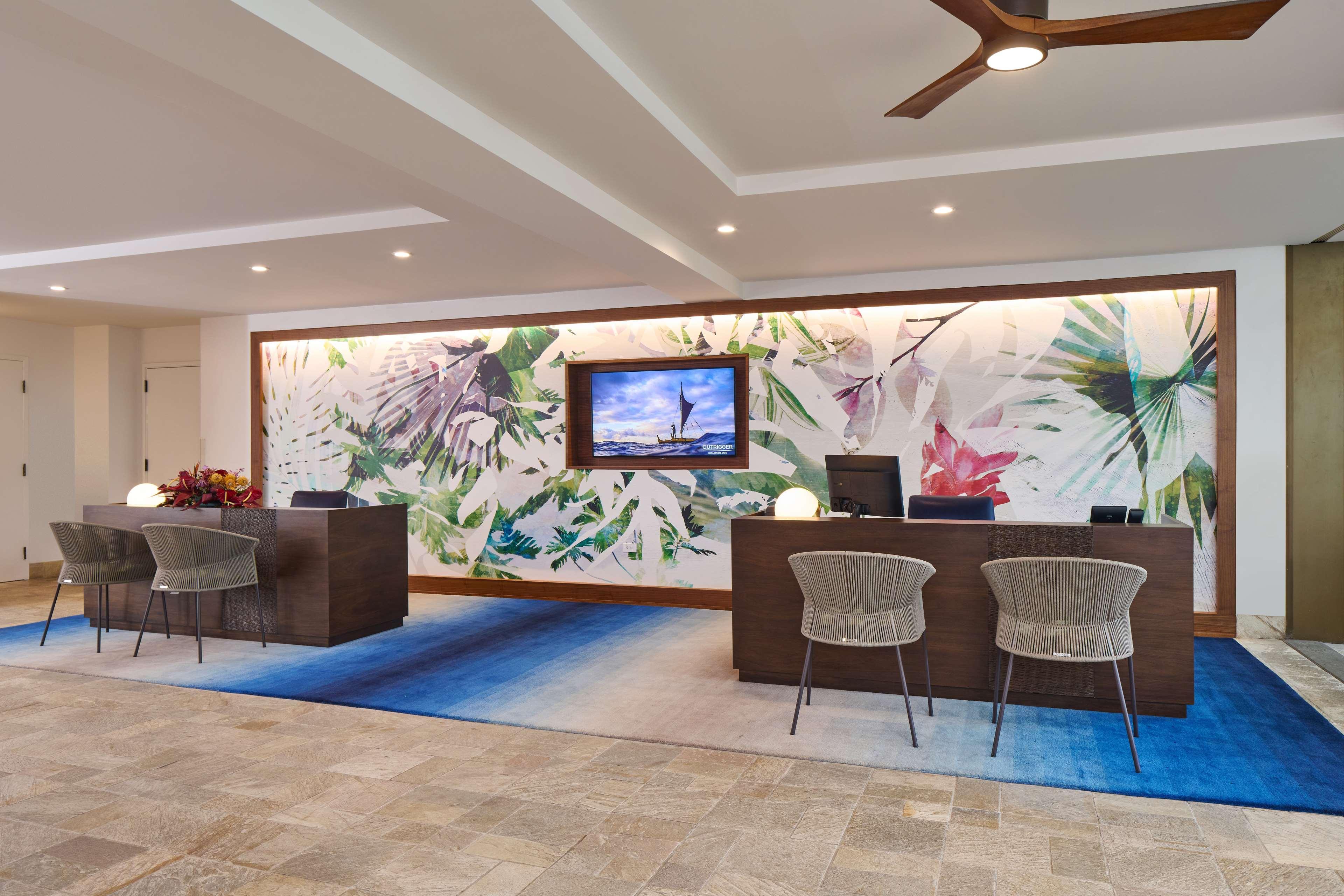 Vista Lobby Outrigger Kona Resort and Spa