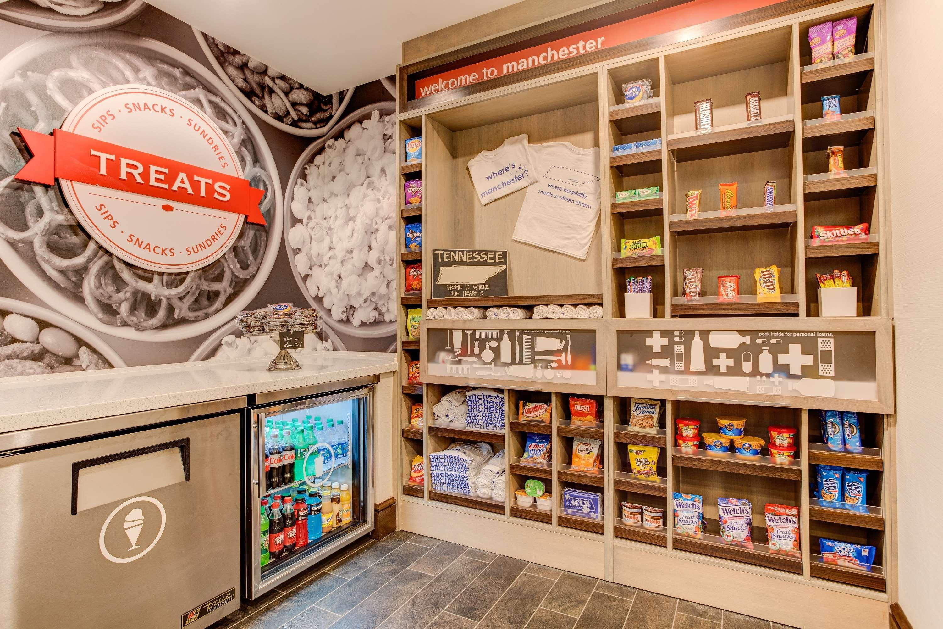 Restaurant Hampton Inn and Suites Manchester