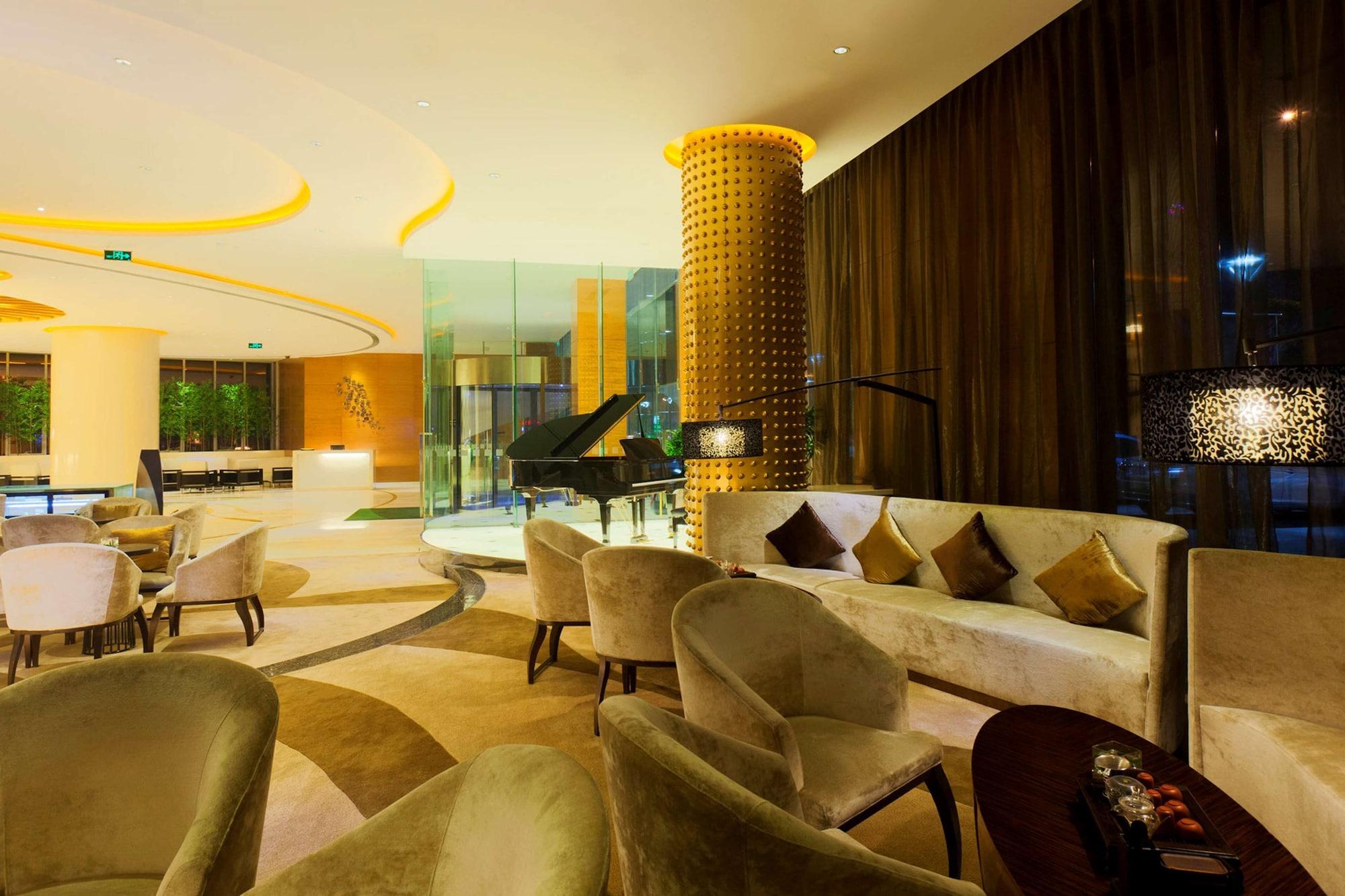 Vista Lobby Radisson Hotel Tianjin Aqua City