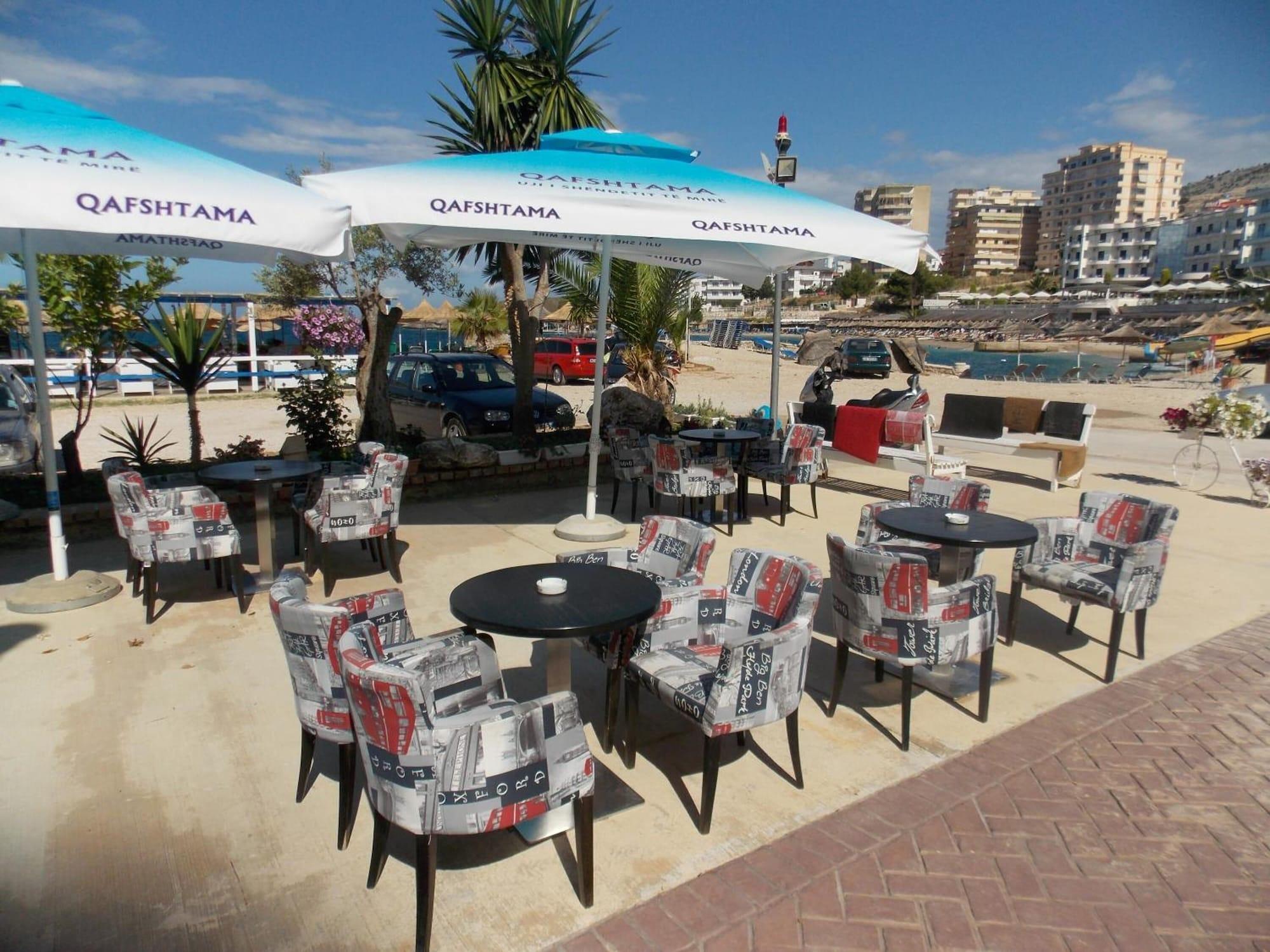 Restaurant Sunset Suites