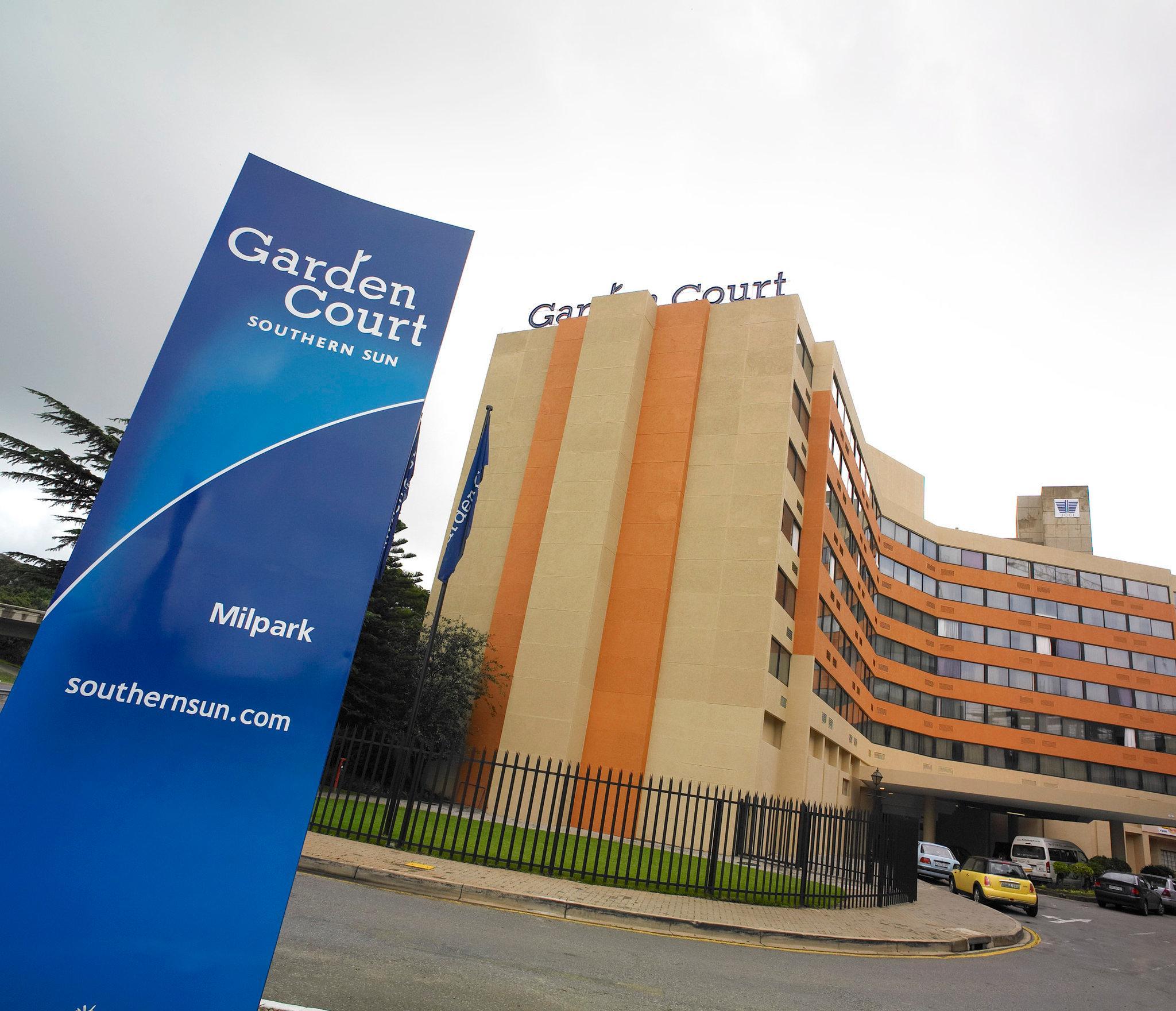 Vista Exterior Garden Court Milpark