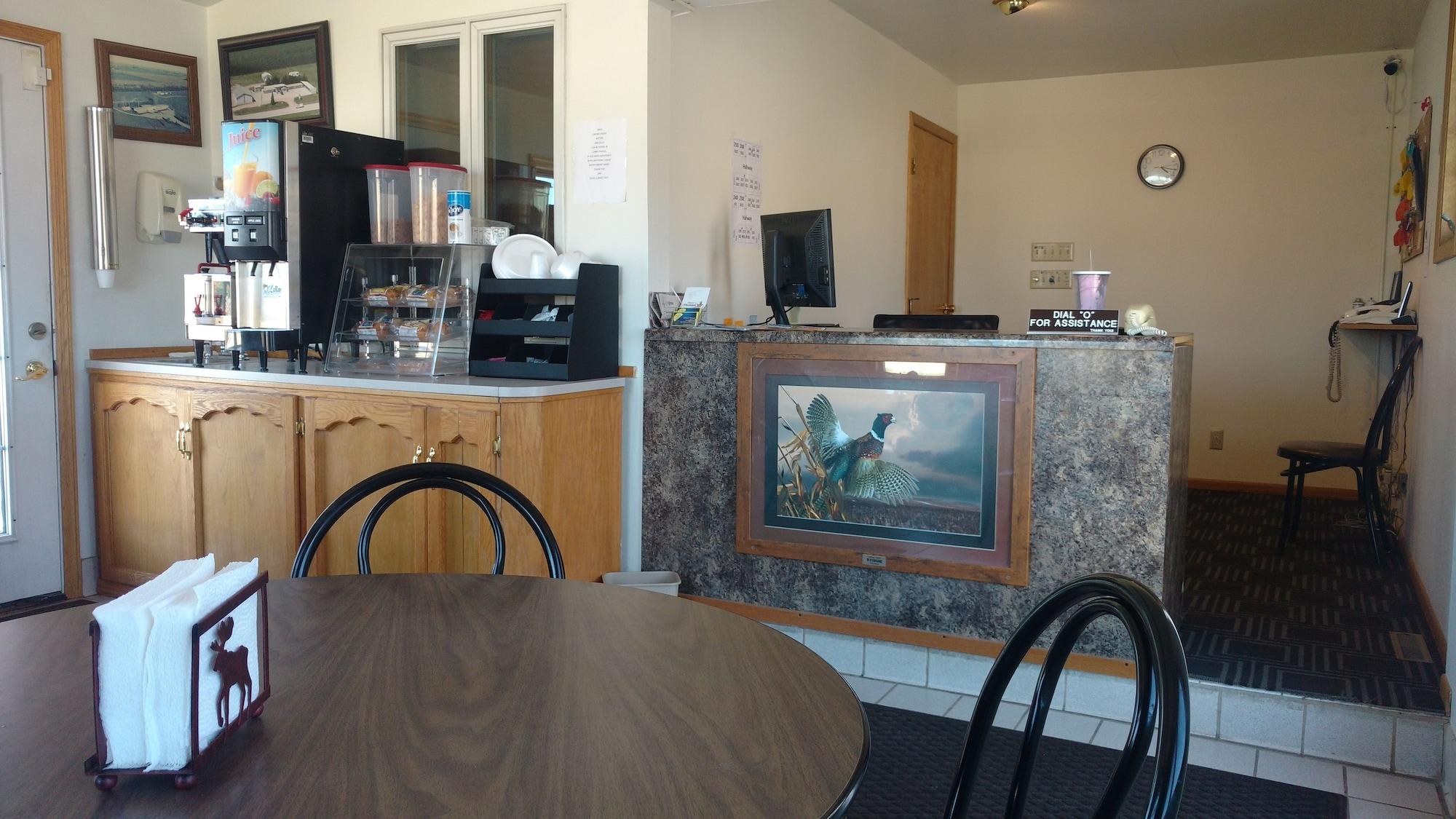 Vista Lobby Dakota HorizINN