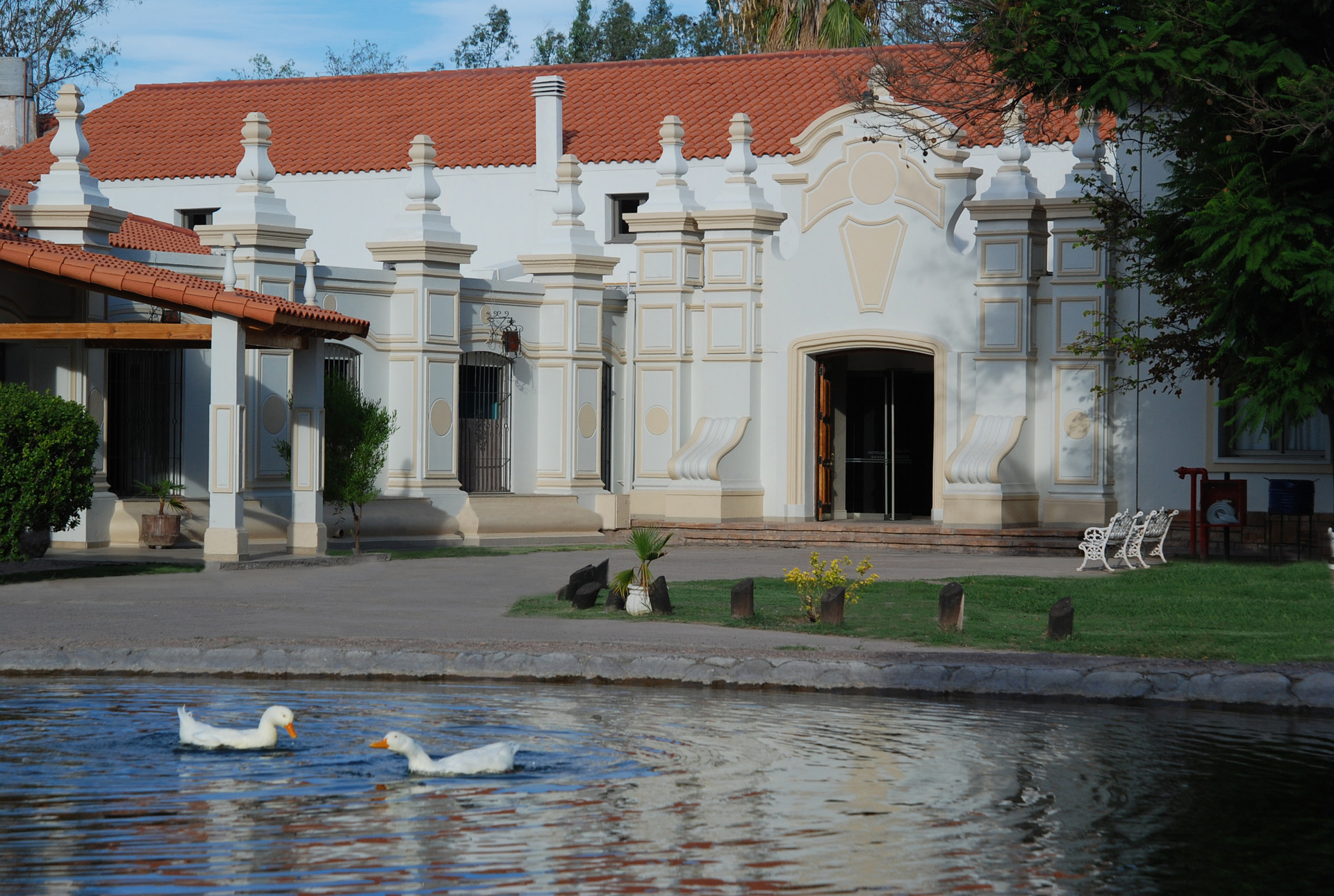 Vista Exterior Hotel Savoia Mendoza