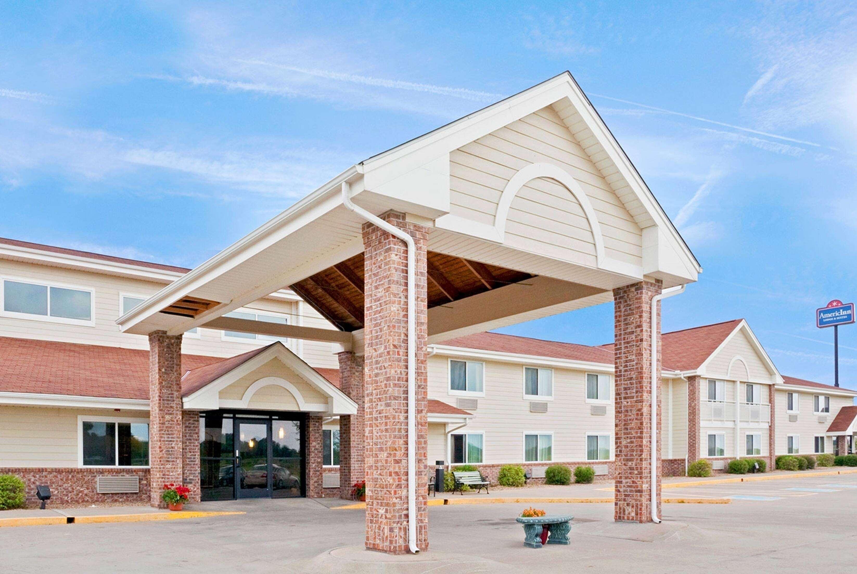 Vista Exterior AmericInn by Wyndham Oscoda Near AuSable River