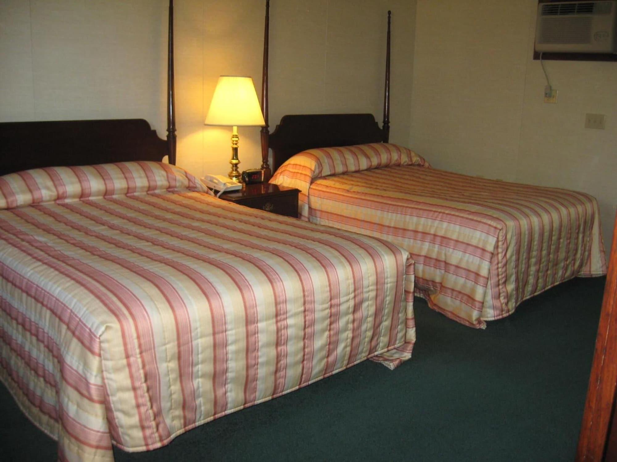 Habitación Lockport Inn & Suites