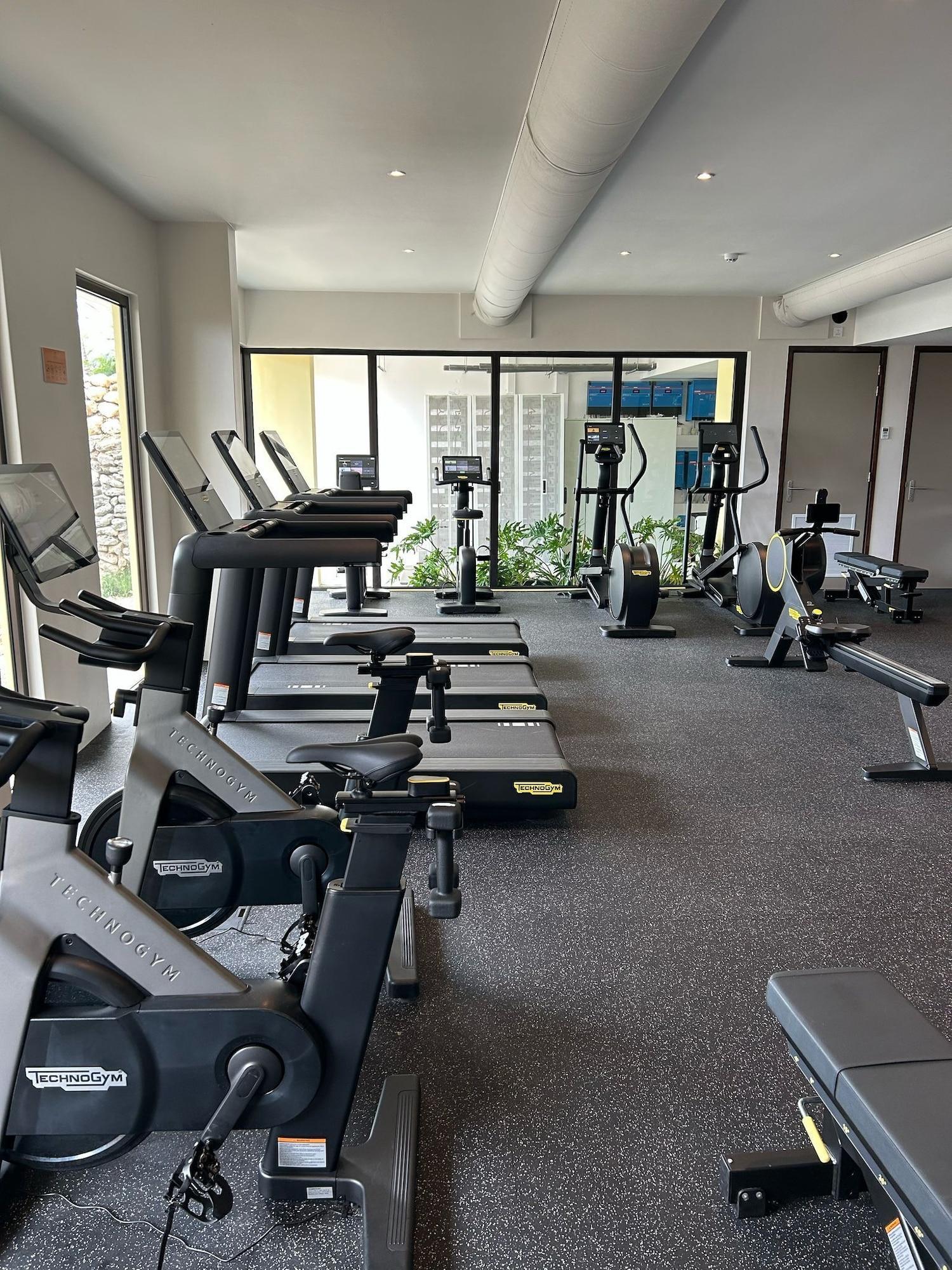 Gimnasio LionsDive Beach Resort