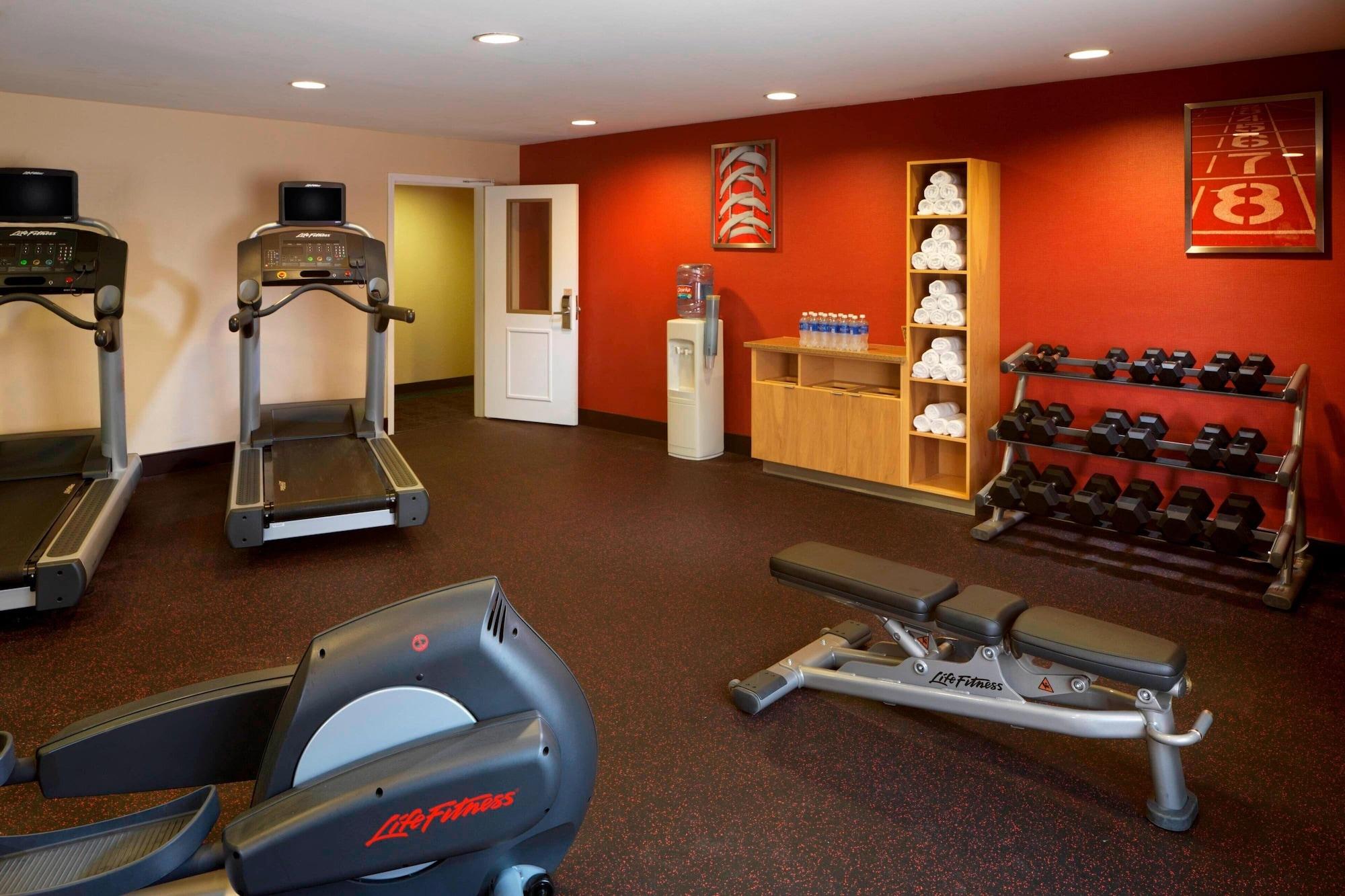 Gimnasio TownePlace Suites by Marriott Houston North / Shenandoah