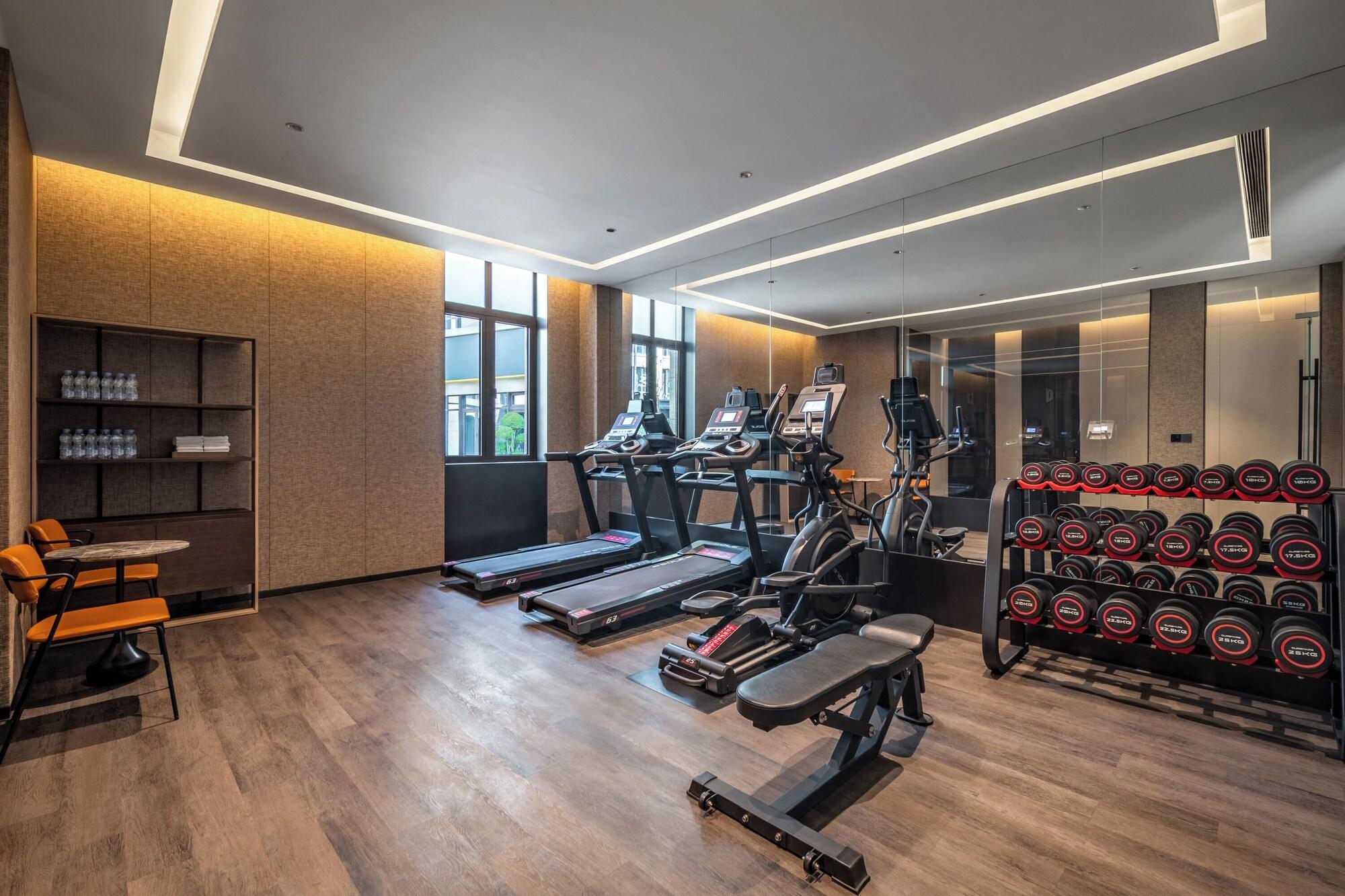 Gimnasio Shanghai Yun He Ye Bo hotel