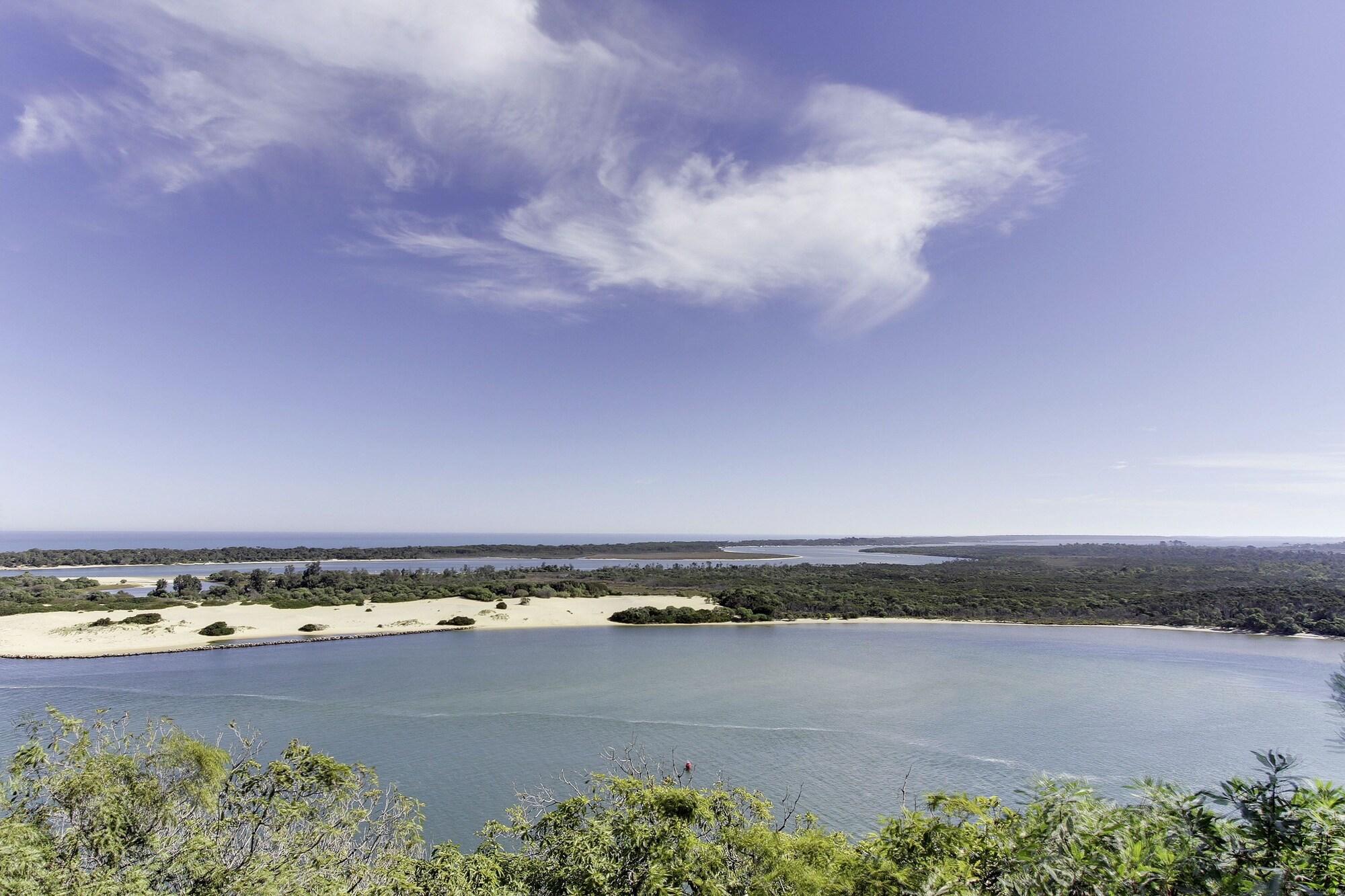 Varios Comfort Inn & Suites Lakes Entrance