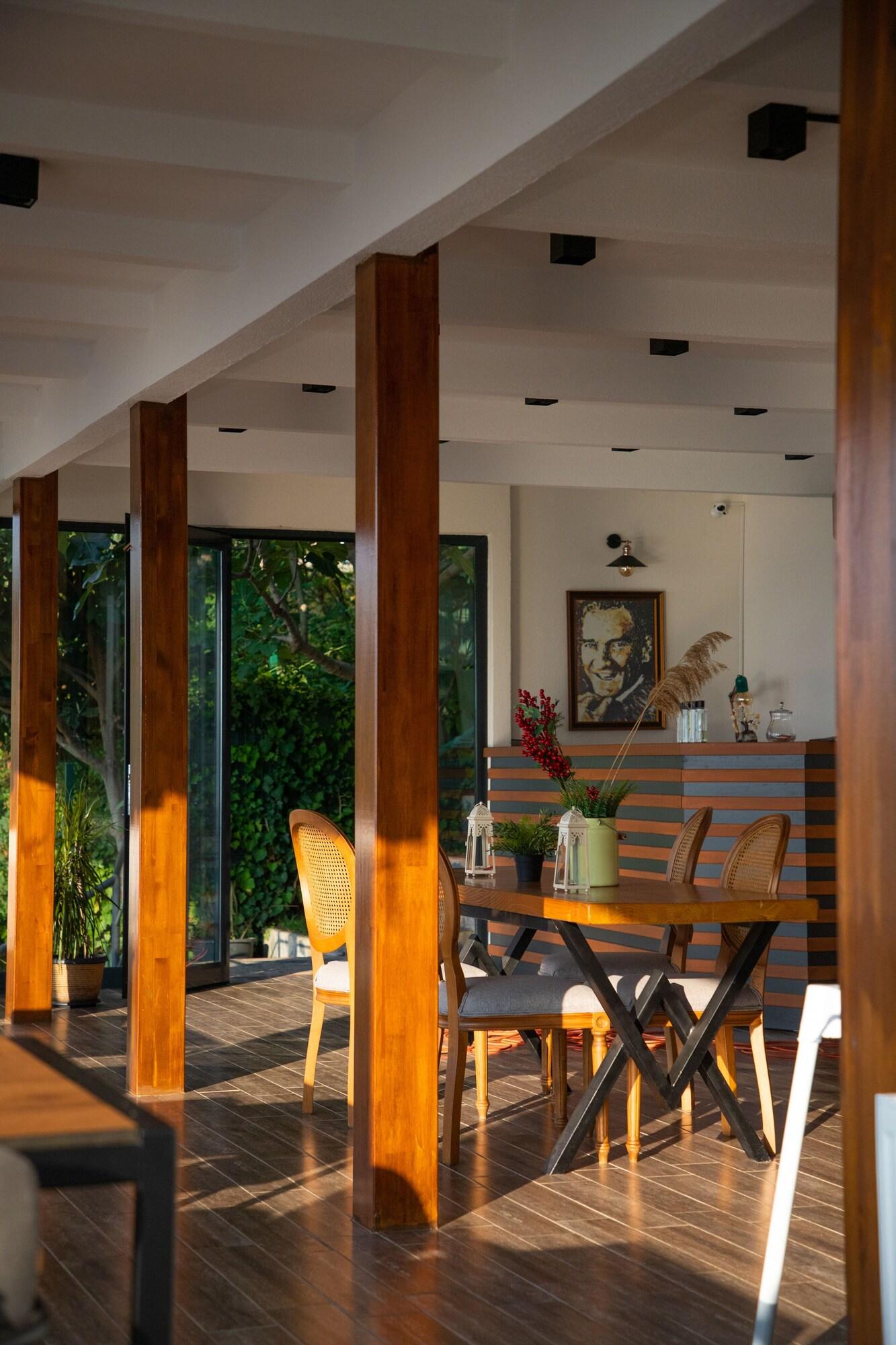 Vista Lobby Sapanca Villa Suite