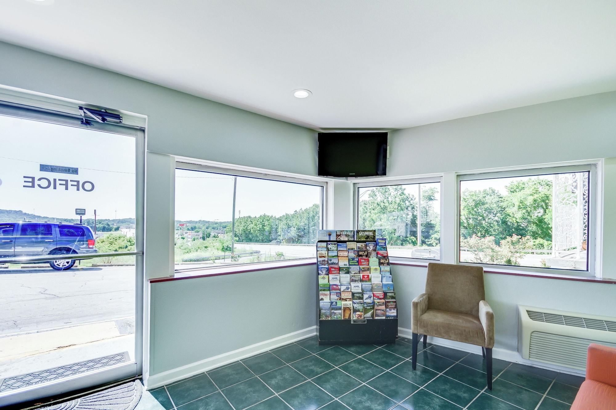 Vista Lobby Hometown INN