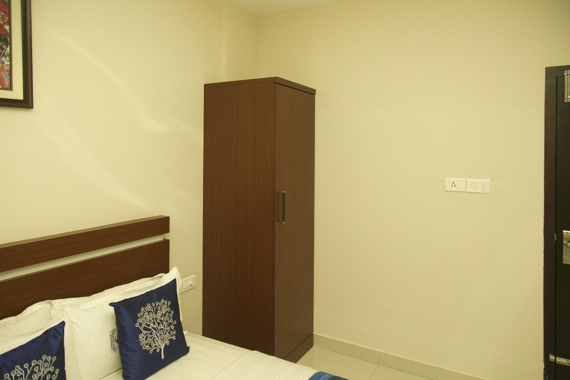 Set de Habitación Dream Land Residency