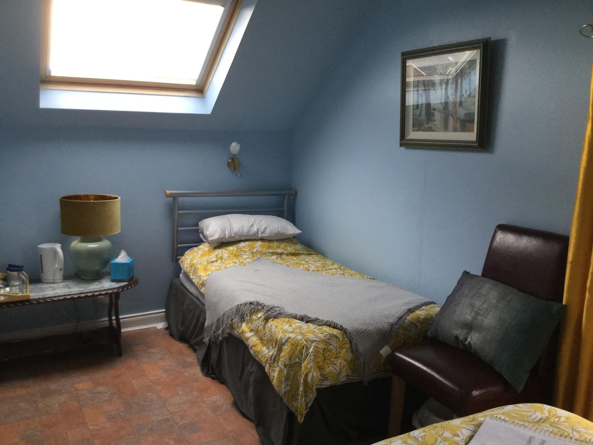 Varios Krakow B&B