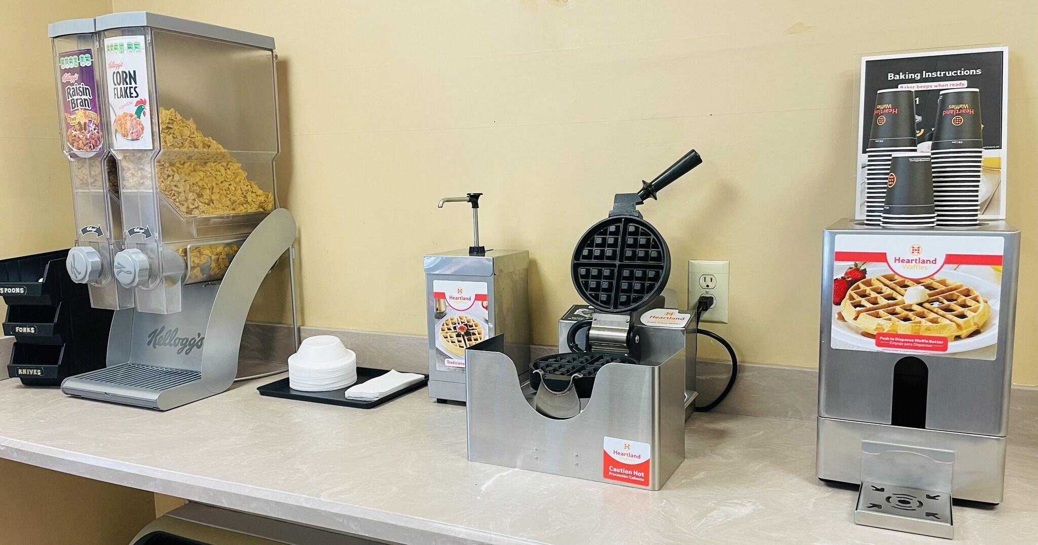 Restaurant Days Inn by Wyndham Harriman