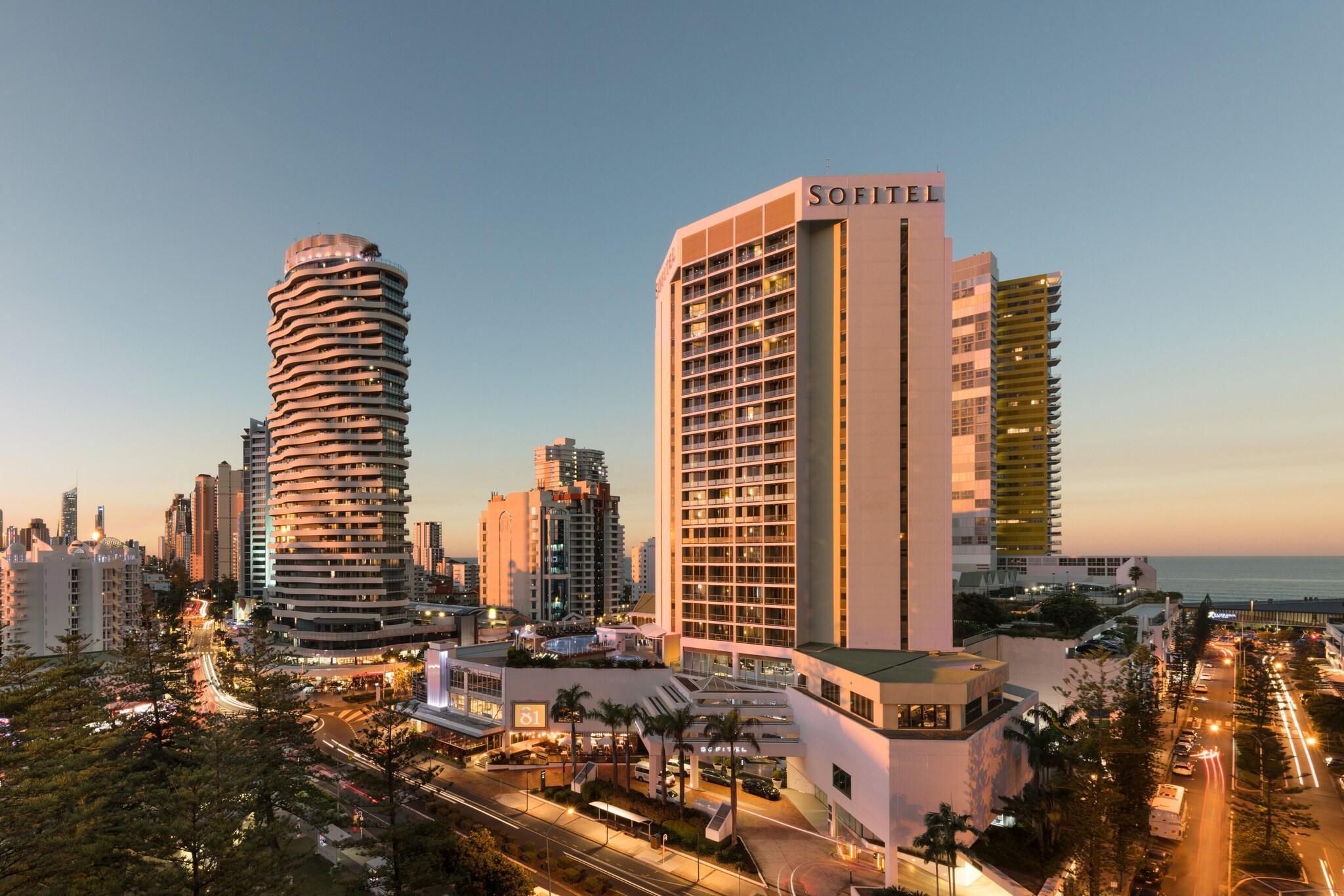 Vista Exterior Sofitel Gold Coast Broadbeach