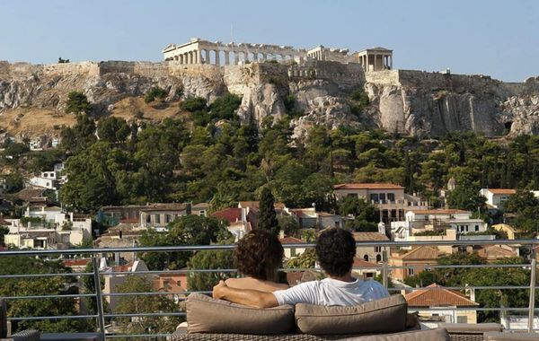 Plaka Hotel