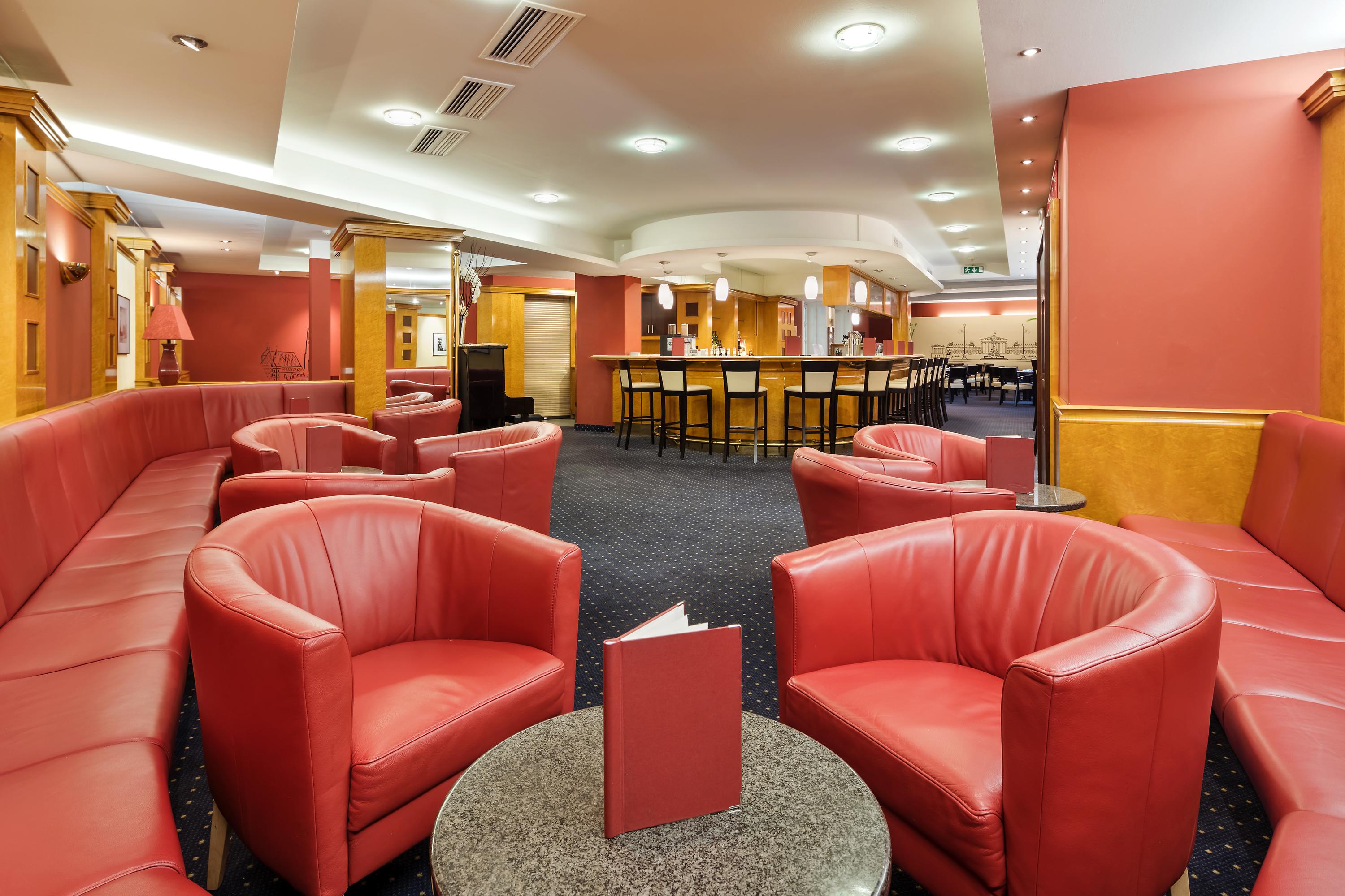 Bar/Salón Austria Trend Hotel Ananas