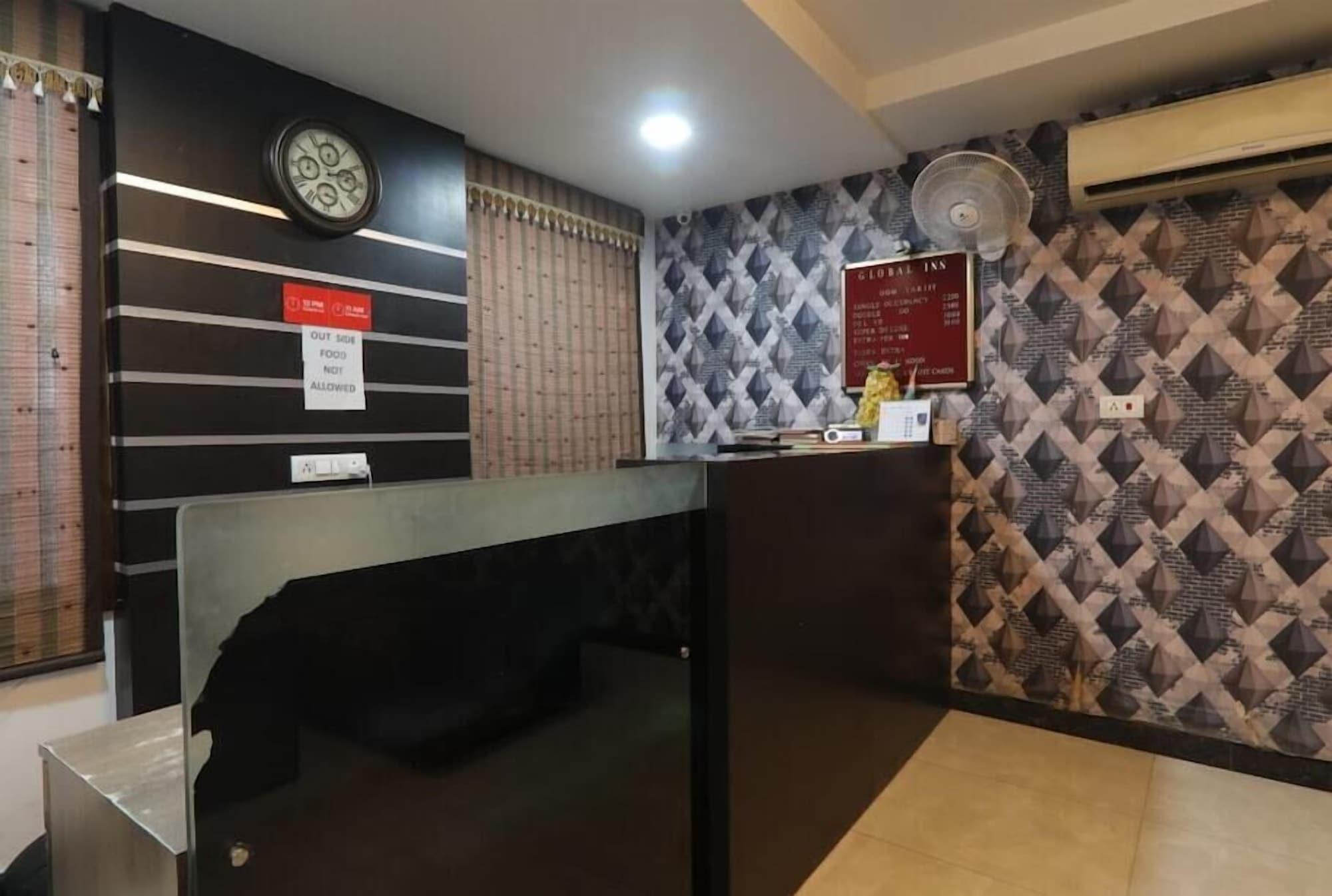 Vista Exterior HOTEL GLOBAL INN