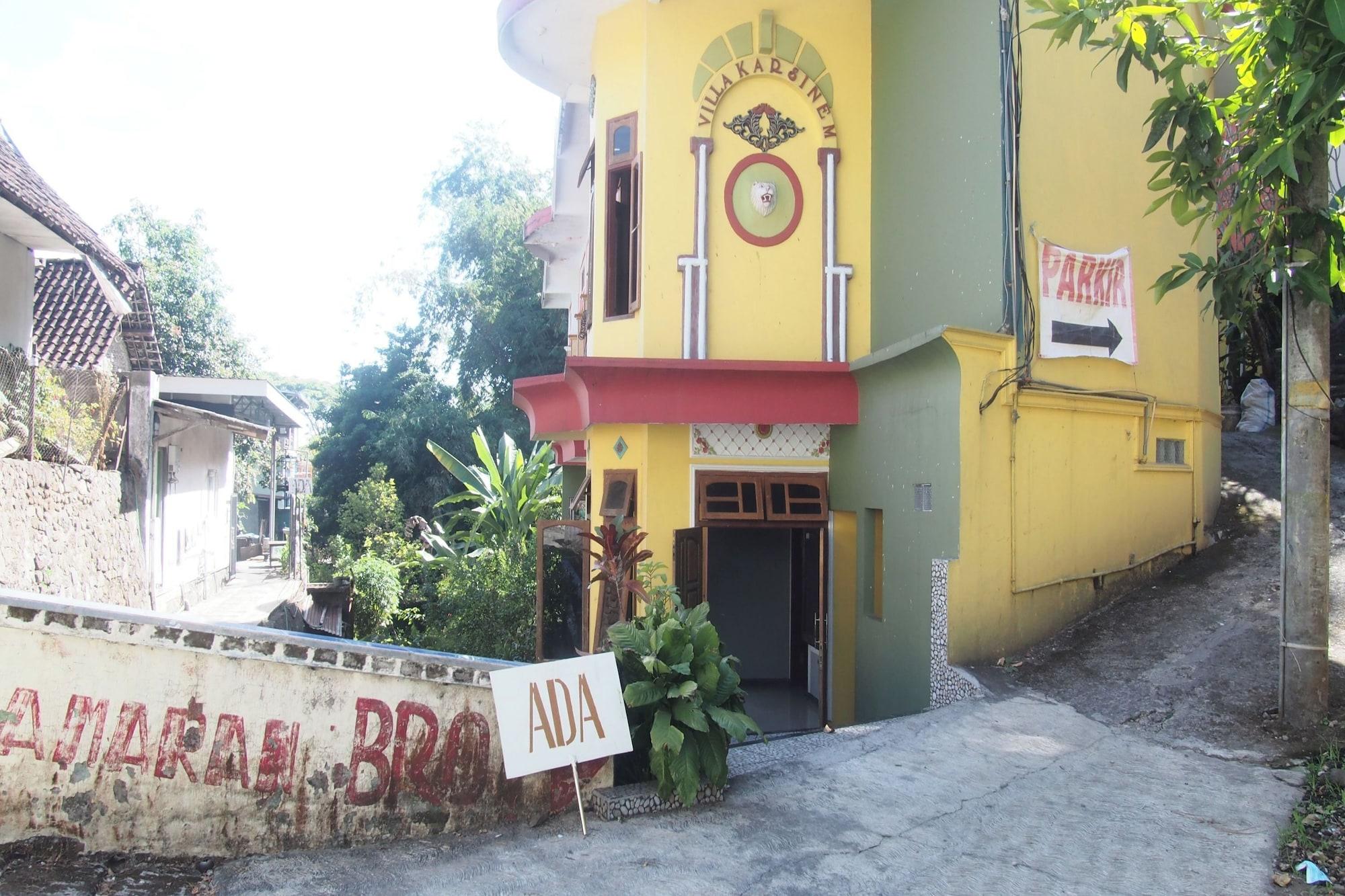 Vista Exterior OYO Life 90646 Villa Karsinem Pasuruan