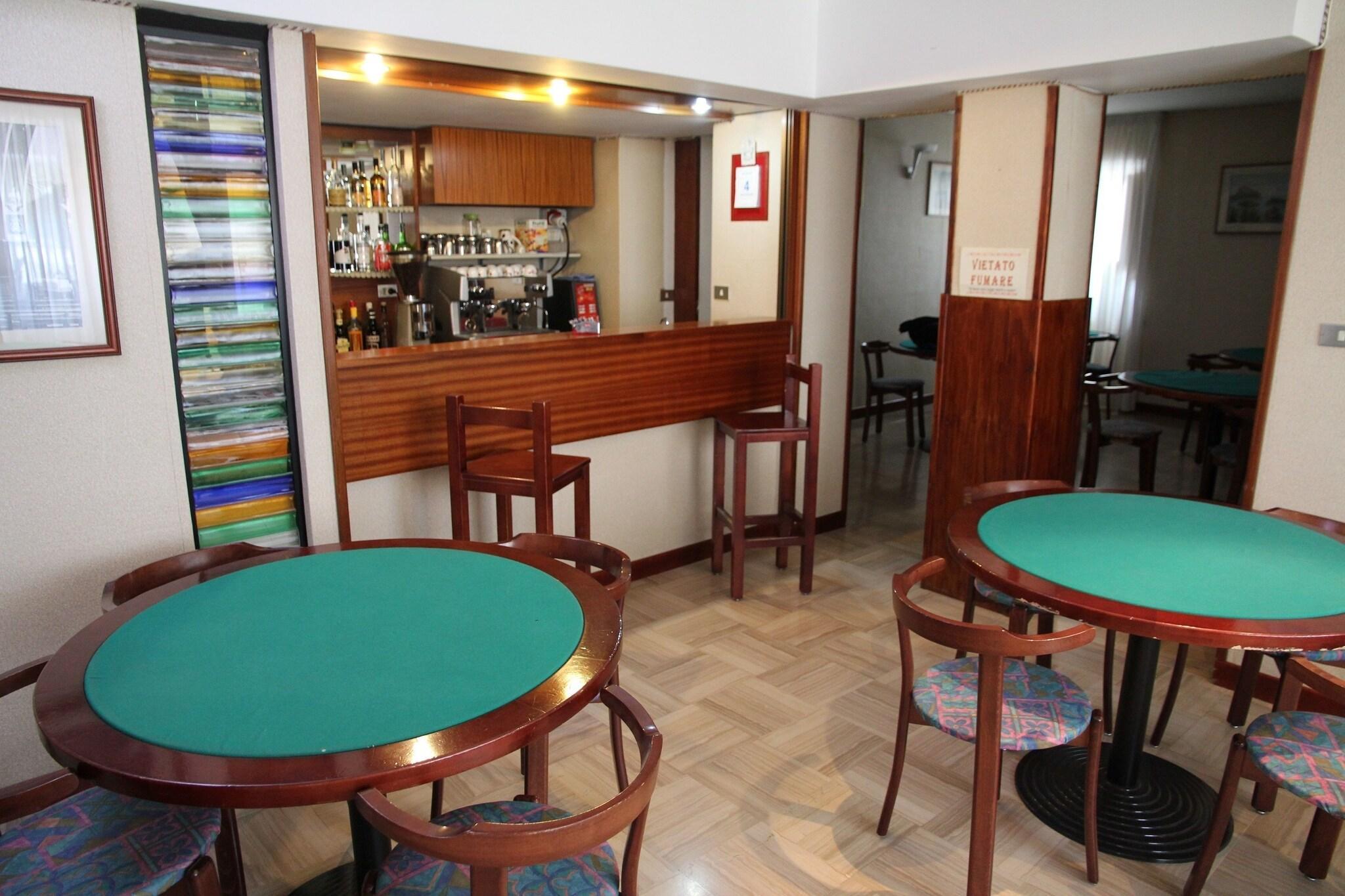 Bar/Salón Hotel Da Remo