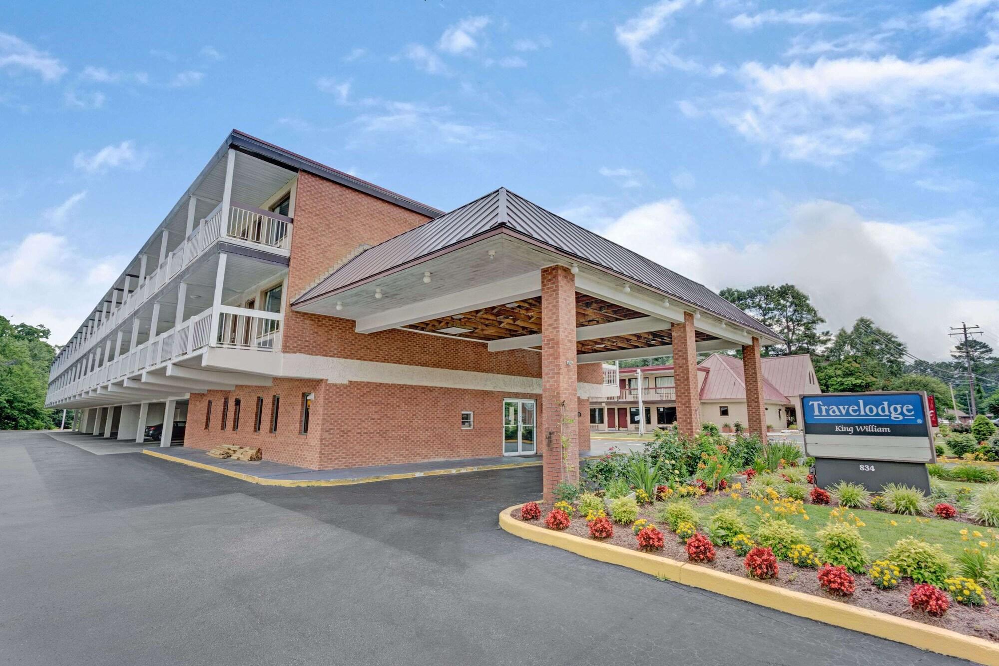 Vista Exterior Travelodge by Wyndham Williamsburg Colonial Area