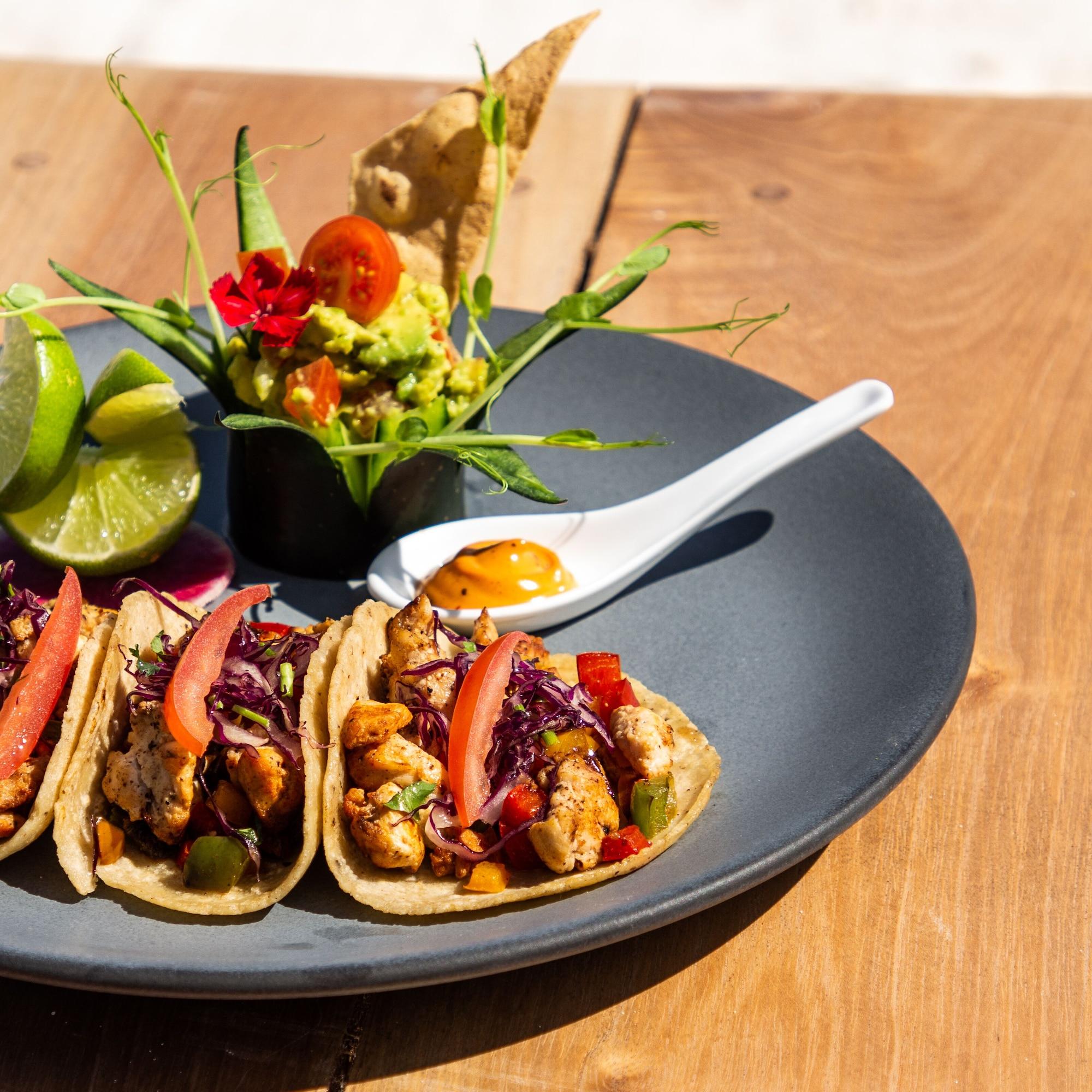 Restaurant Dune Boutique Hotel located at the party zone